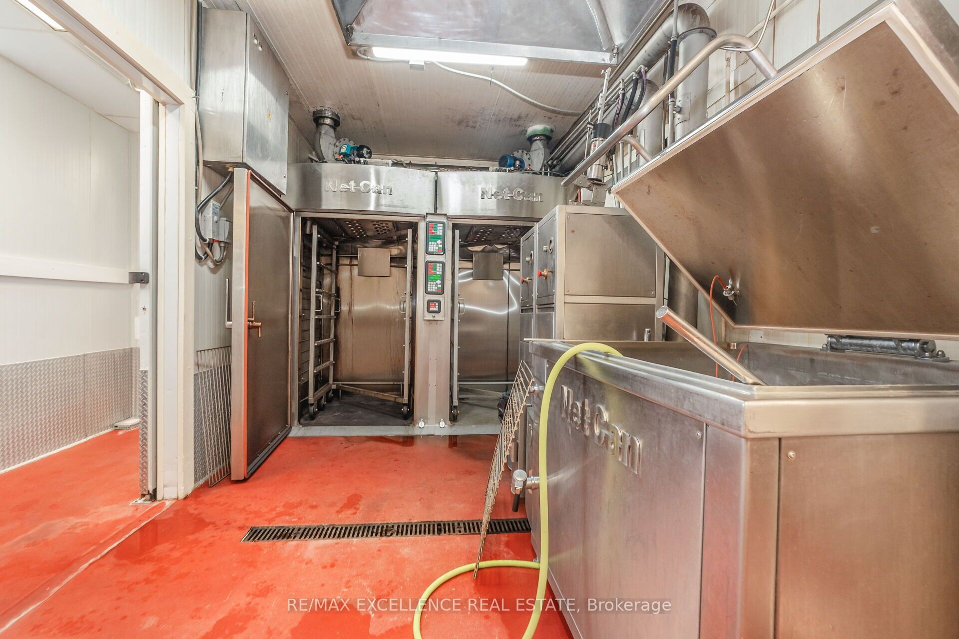 8 Six Point Road Property Photo 21