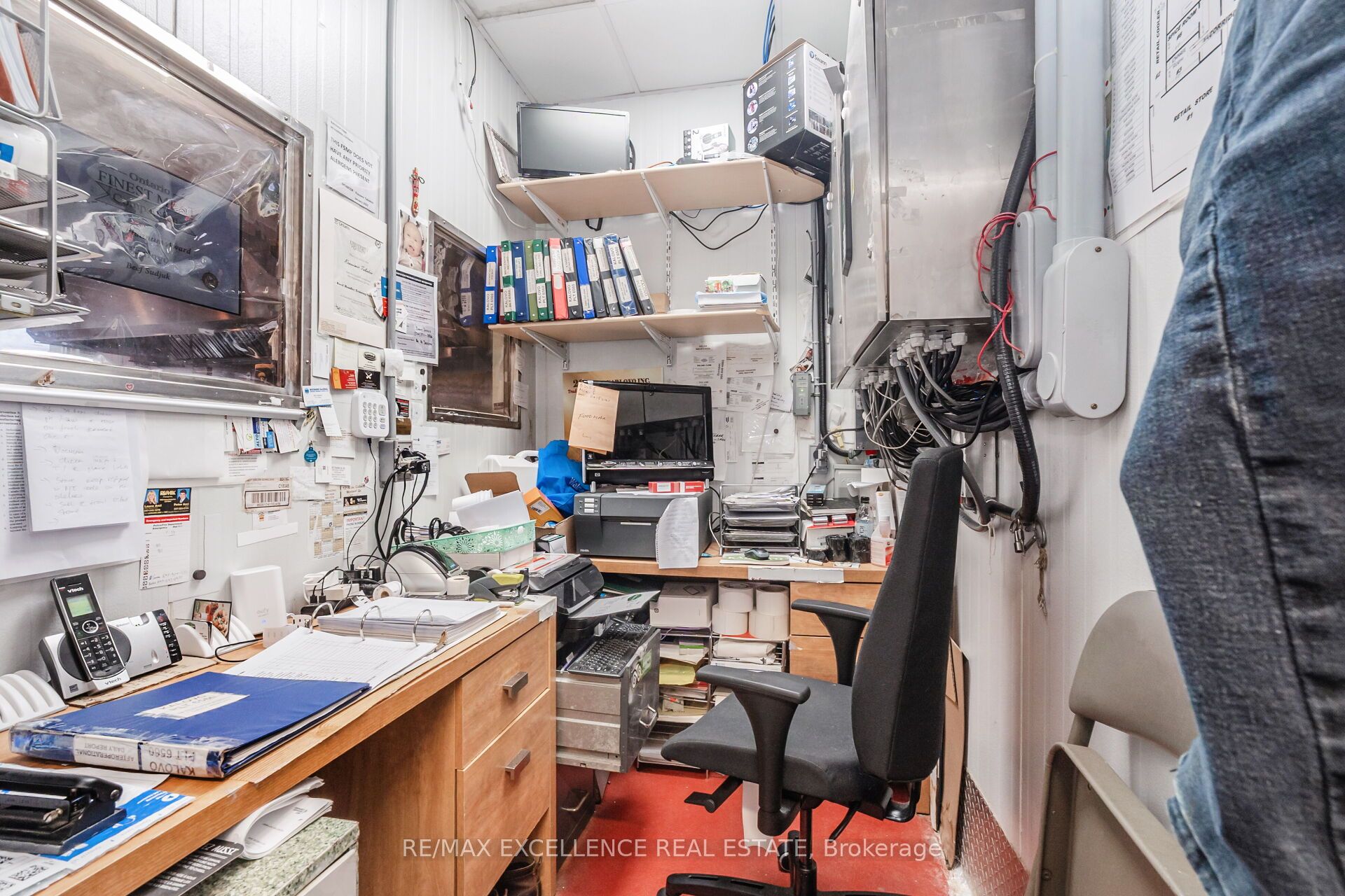 8 Six Point Road Property Photo 32