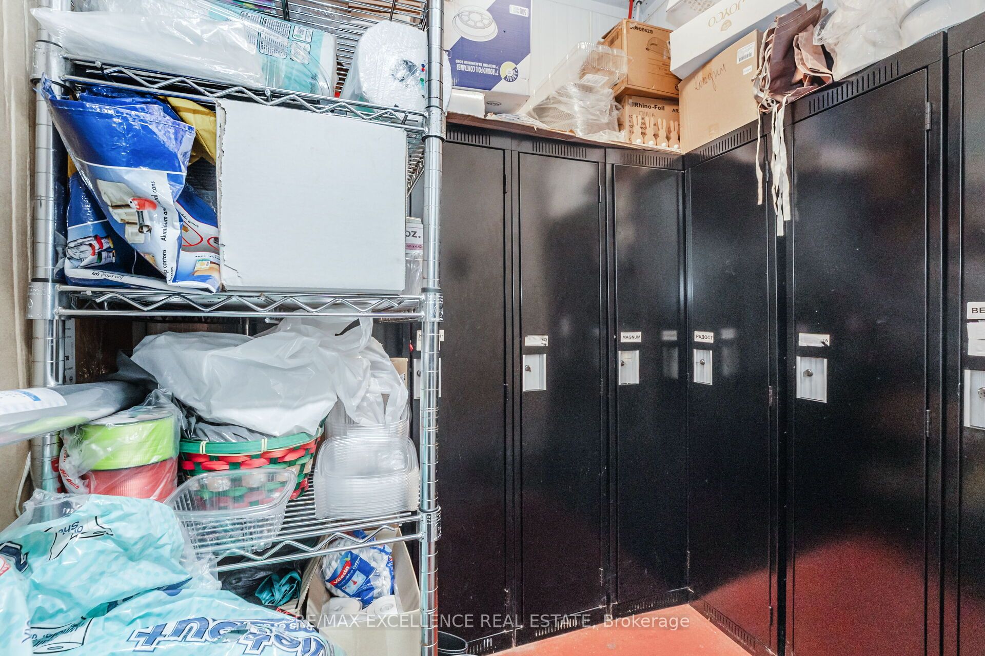 8 Six Point Road Property Photo 36