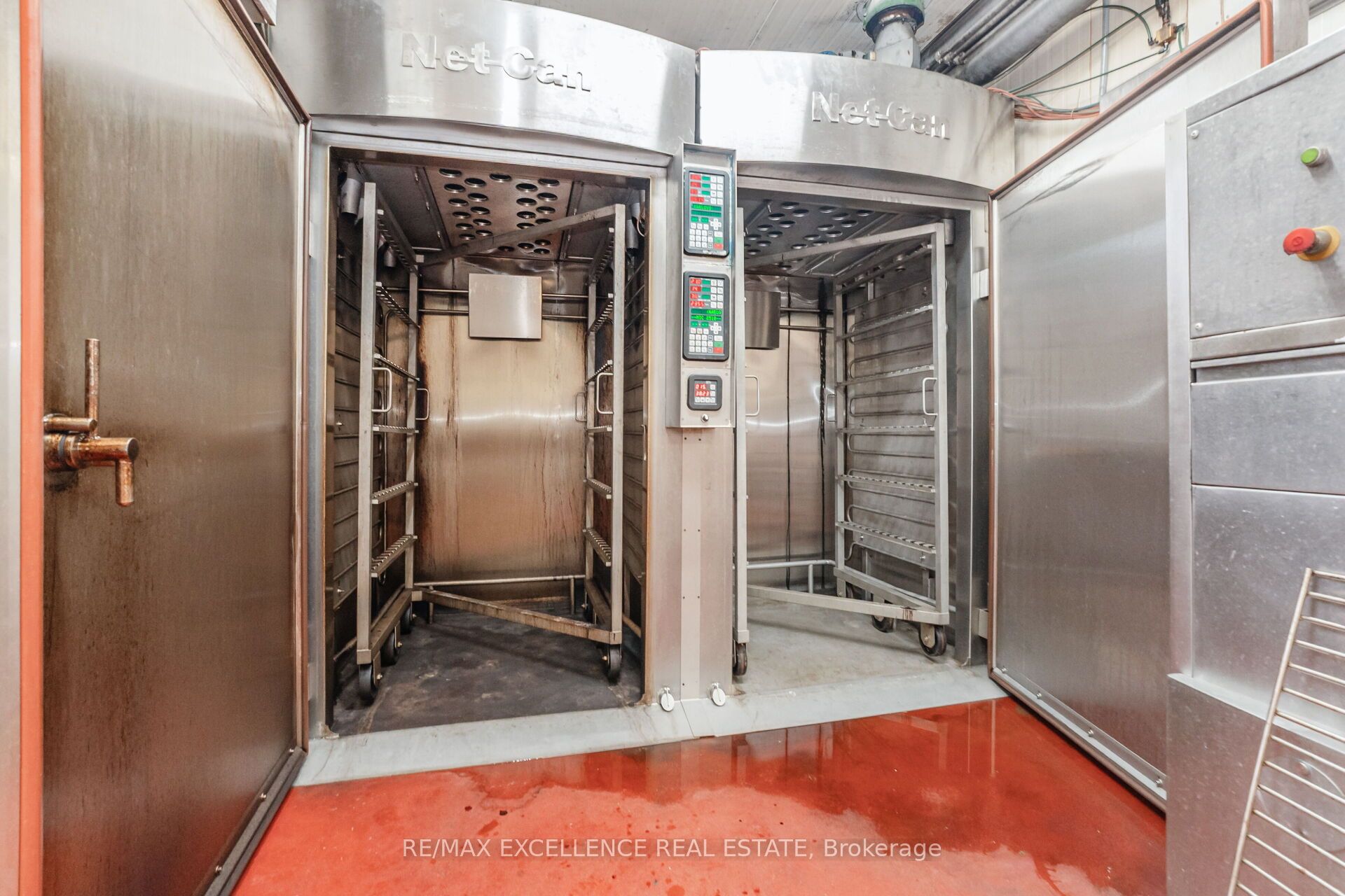 8 Six Point Road Property Photo 37