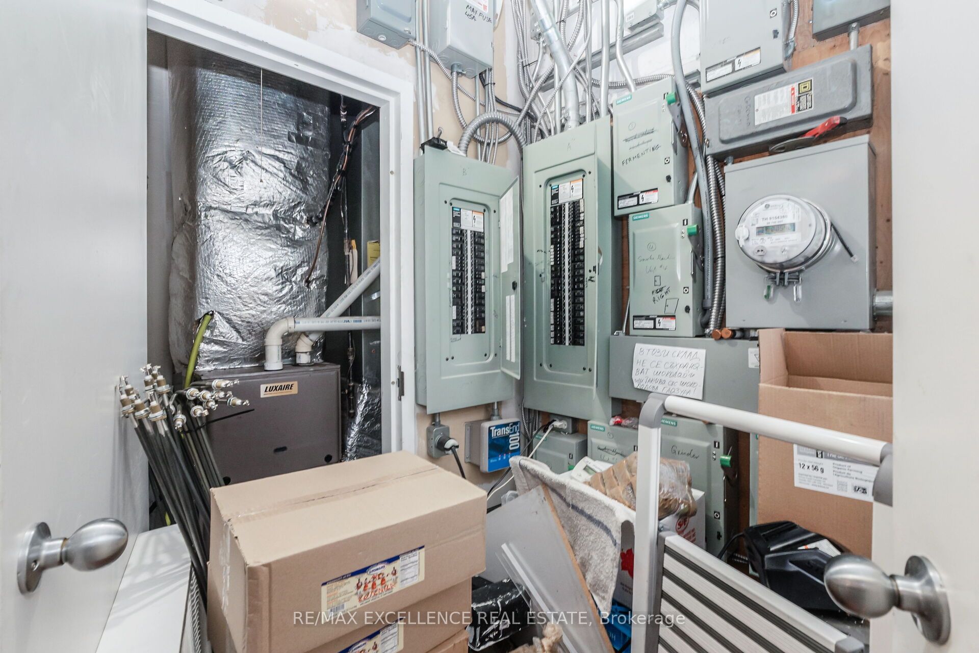 8 Six Point Road Property Photo 42