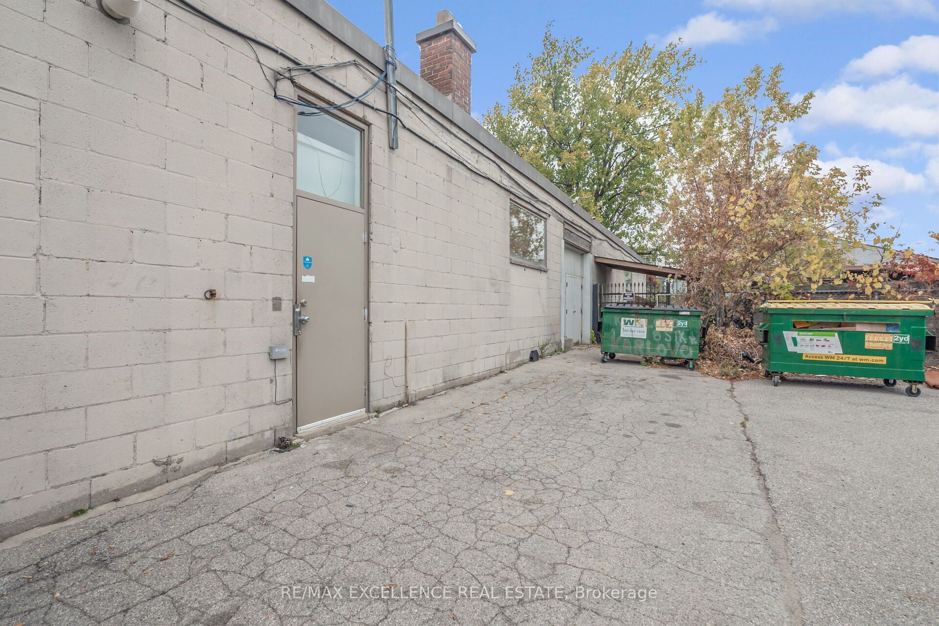 8 Six Point Road Property Photo 49