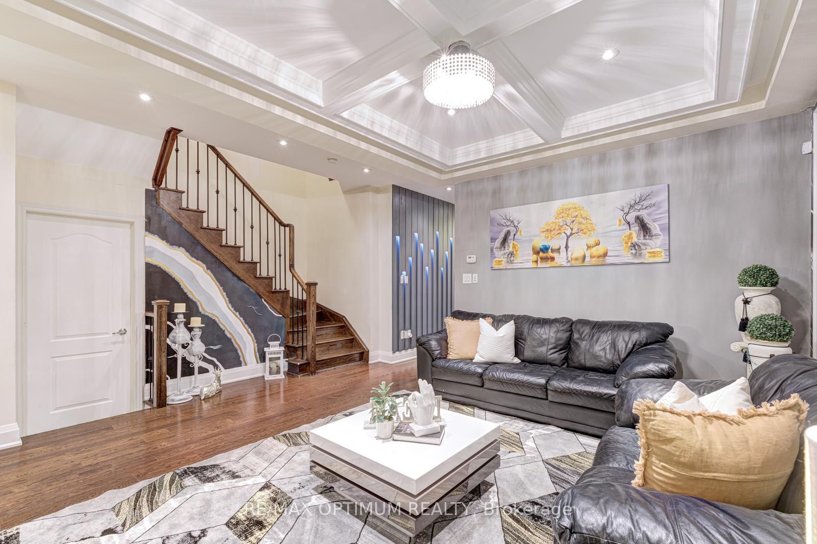 7 Legendary Cir Property Photo 12