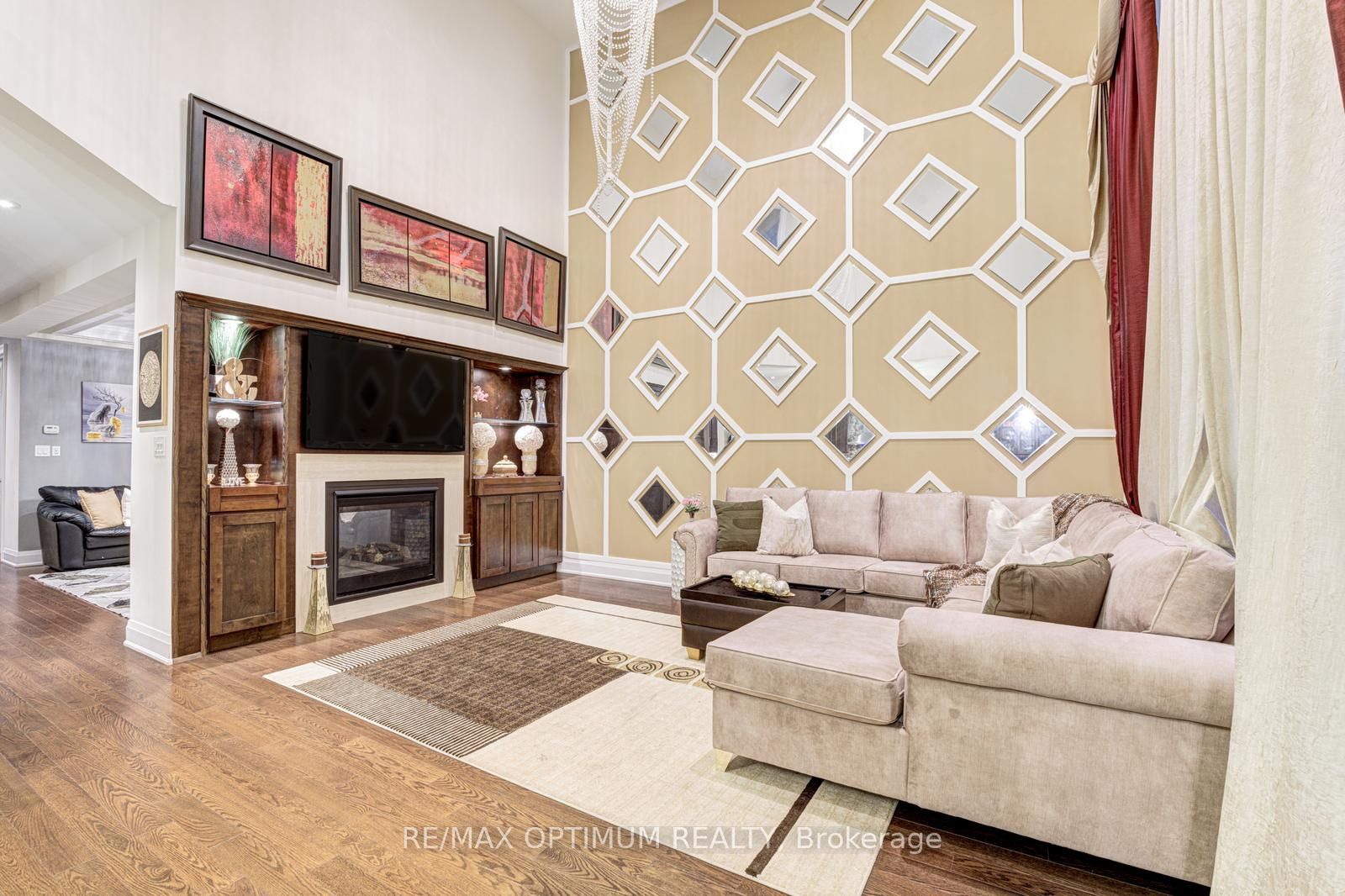 7 Legendary Cir Property Photo 18