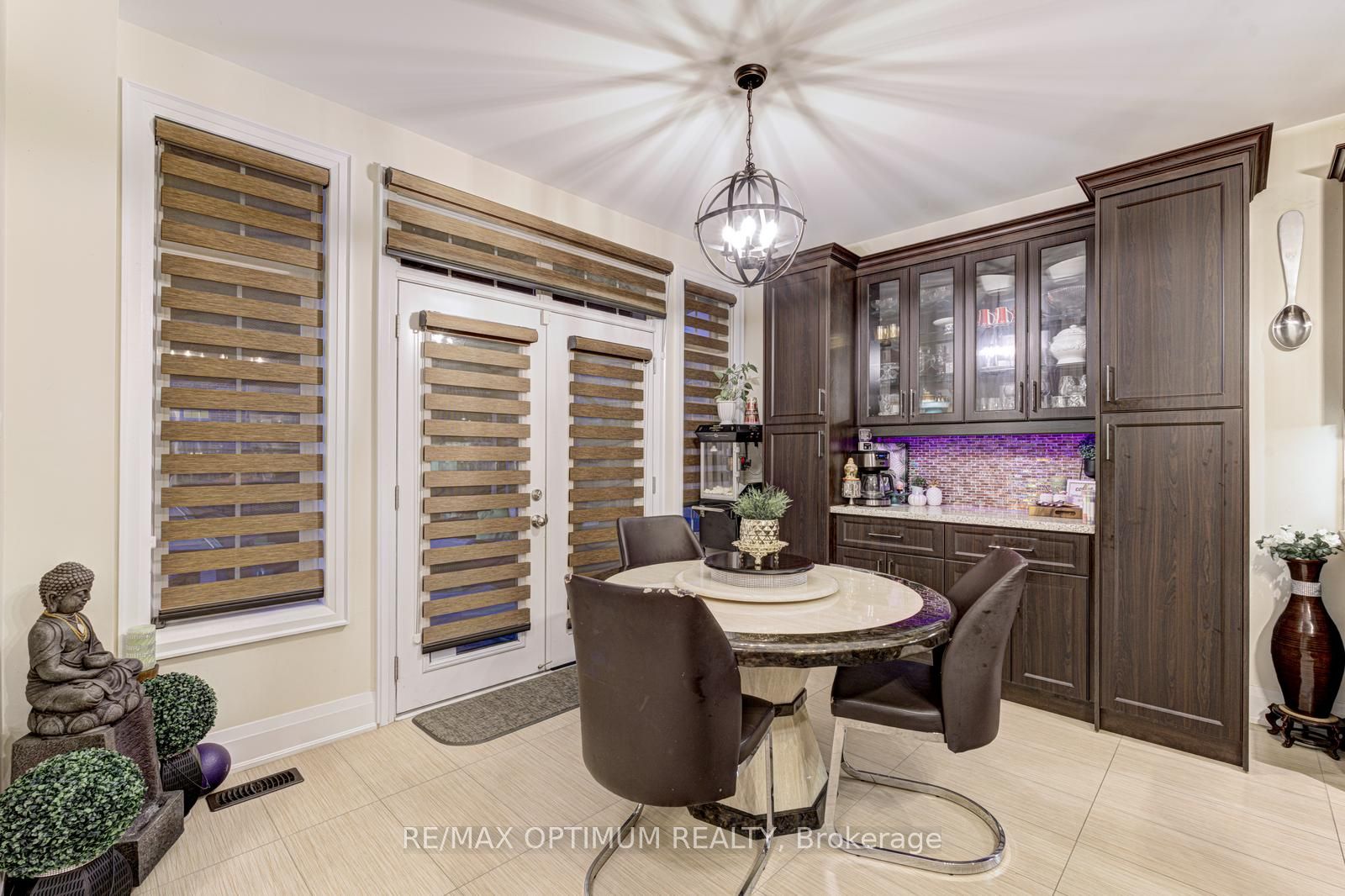 7 Legendary Cir Property Photo 21