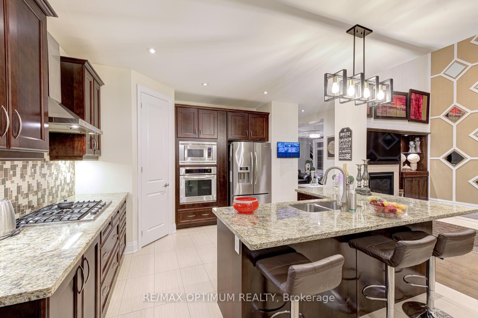 7 Legendary Cir Property Photo 24