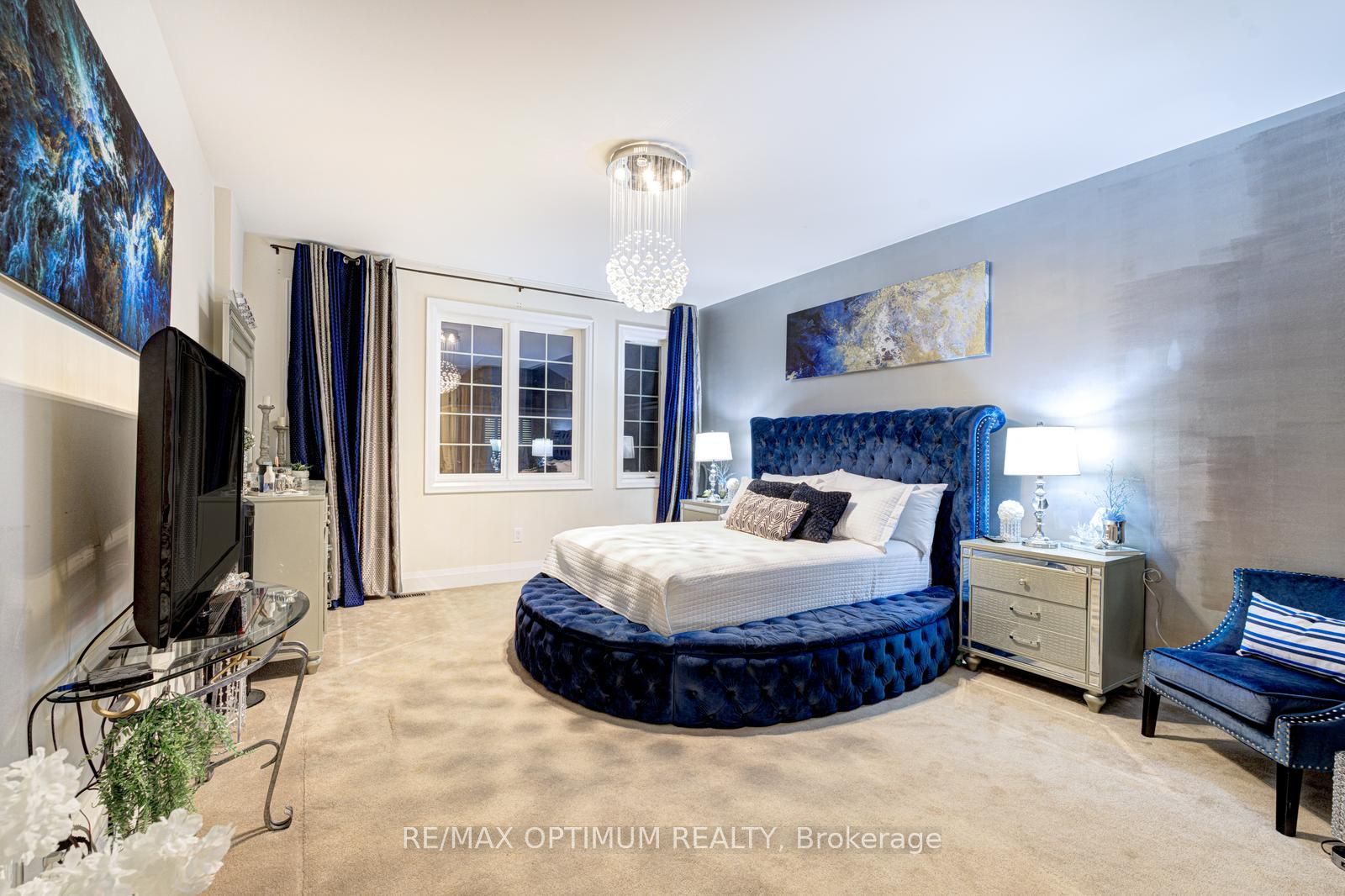 7 Legendary Cir Property Photo 26