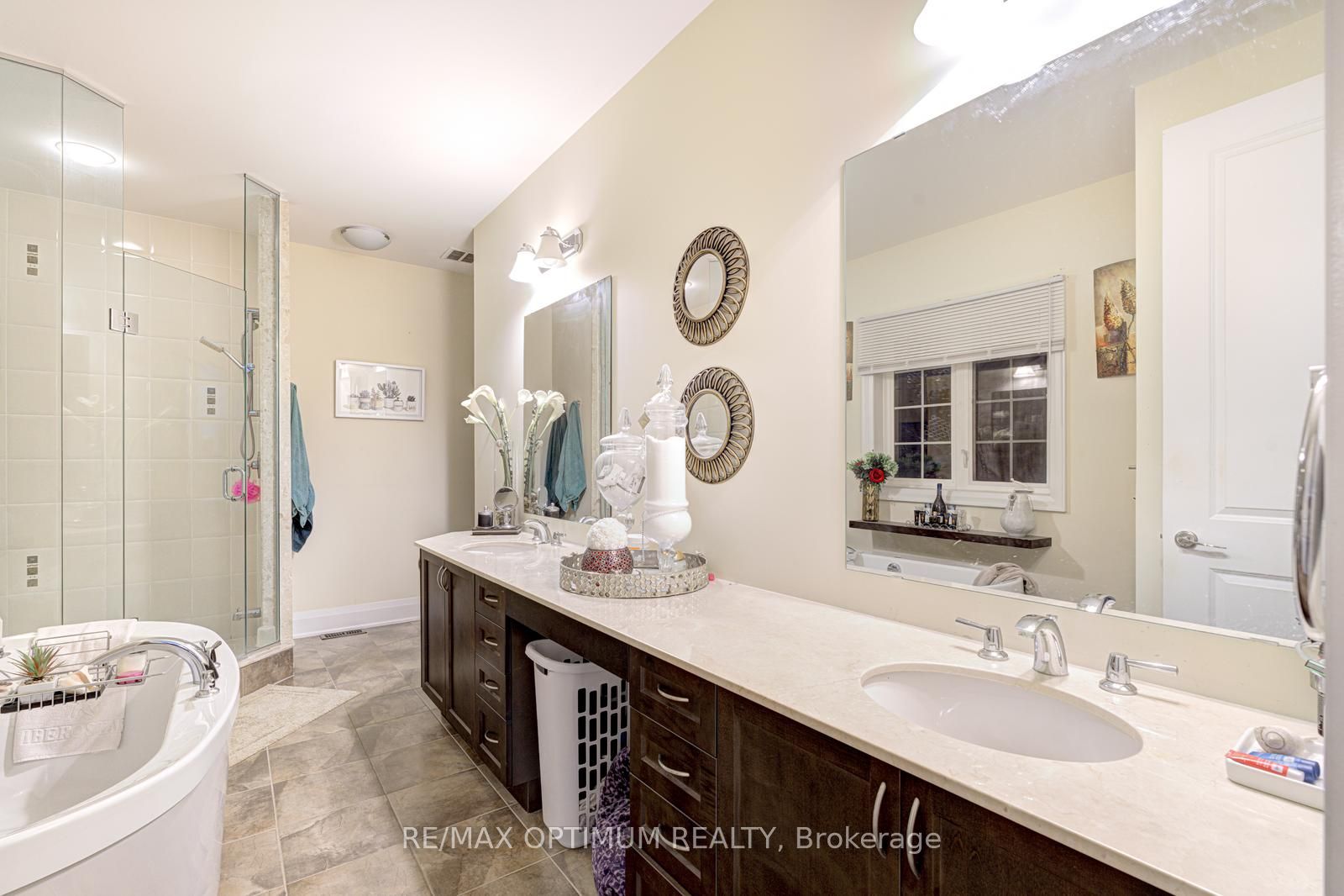 7 Legendary Cir Property Photo 29