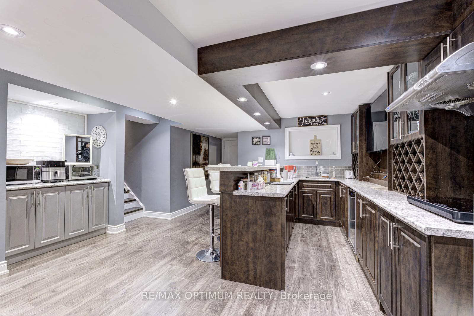 7 Legendary Cir Property Photo 39