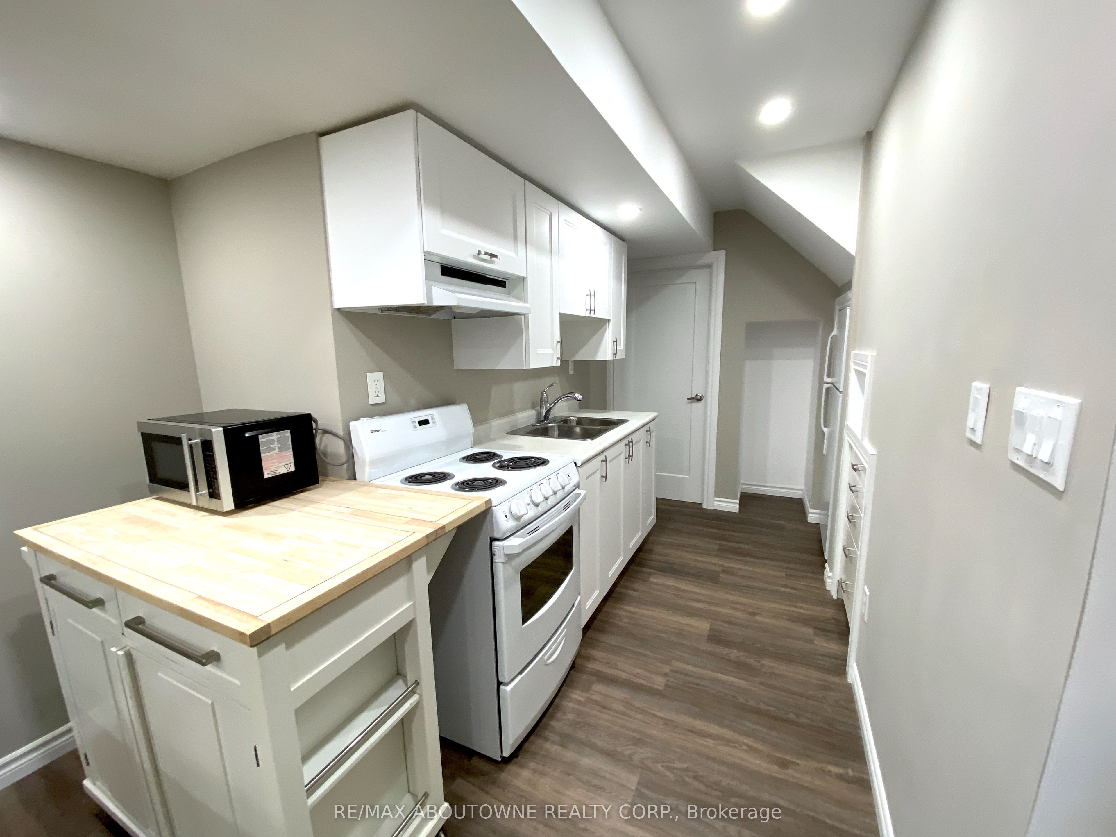 4640 Doug Wright Drive Bsmt Property Photo 4