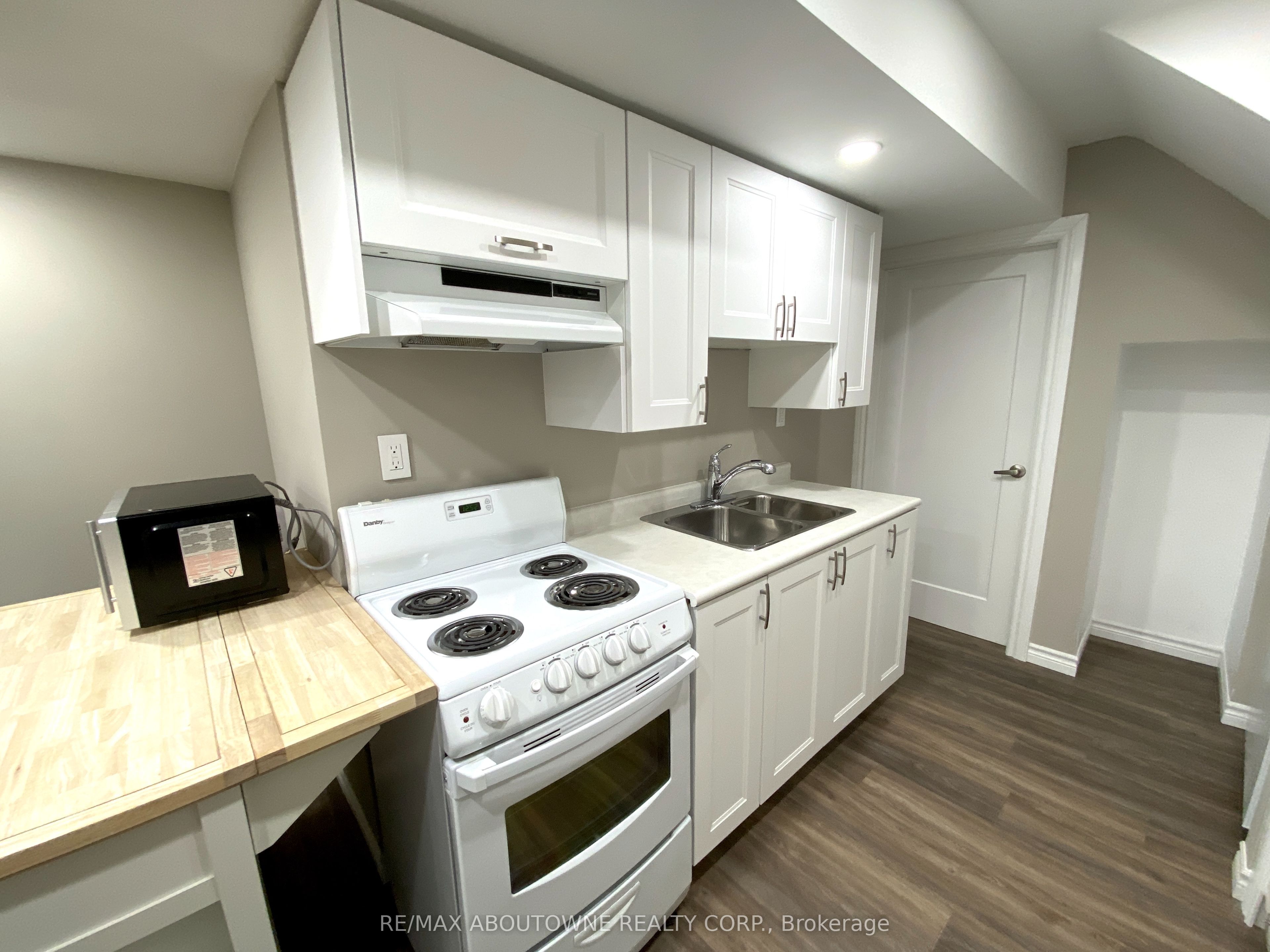 4640 Doug Wright Drive Bsmt Property Photo 5