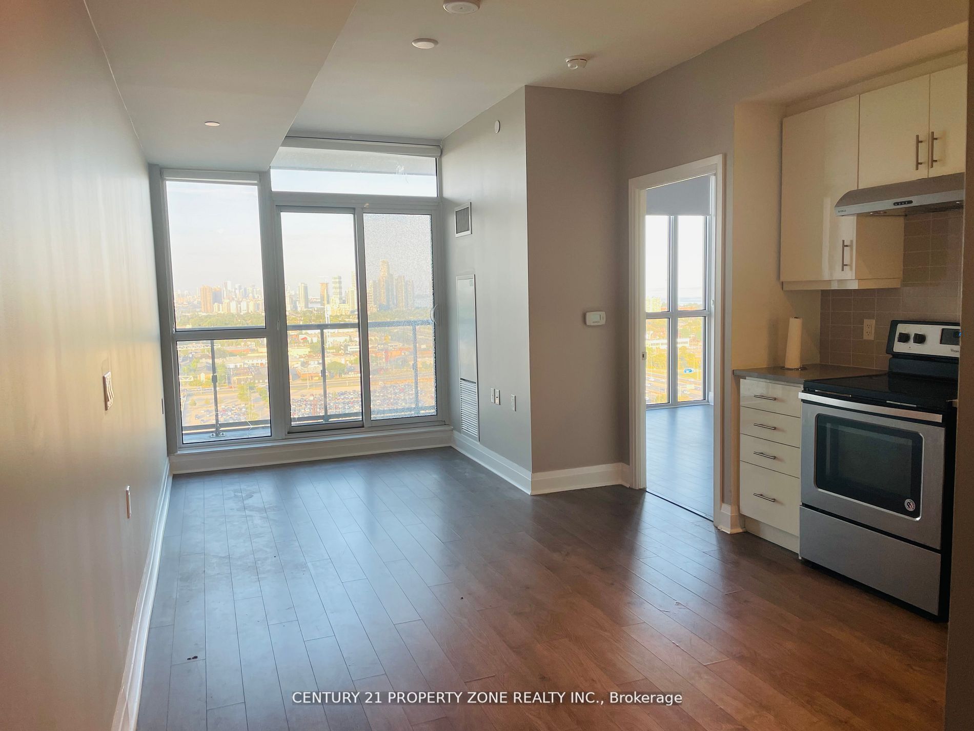 17 Zorra Street 2005 Property Photo 4