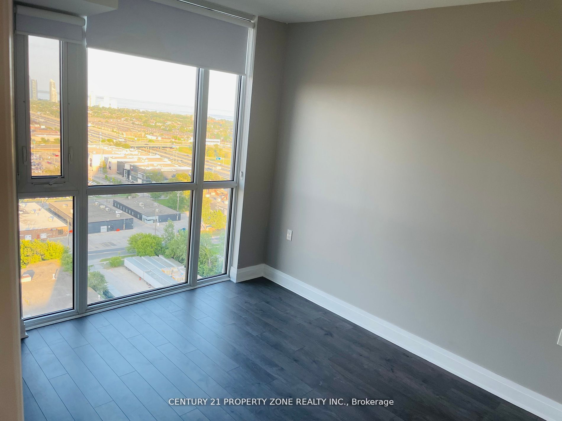 17 Zorra Street 2005 Property Photo 6