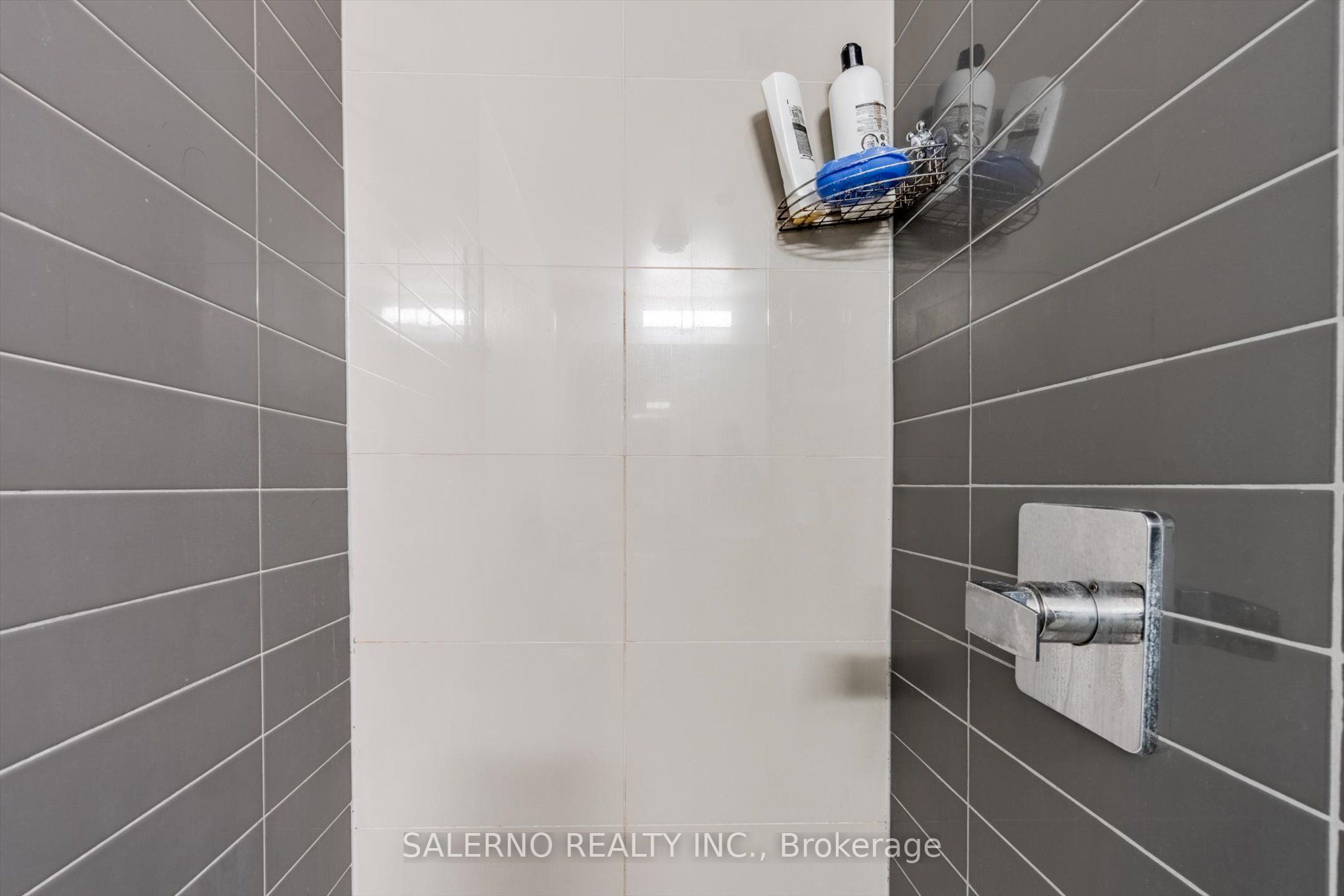 30 Gibbs Road 3107 Property Photo 6