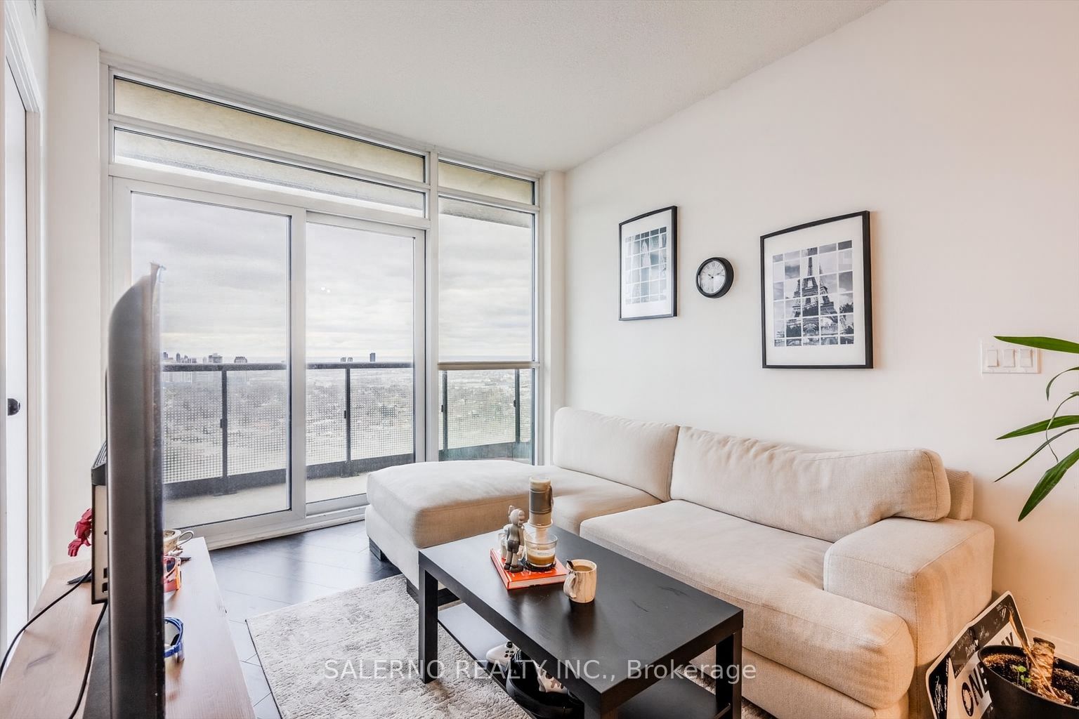 30 Gibbs Road 3107 Property Photo 10