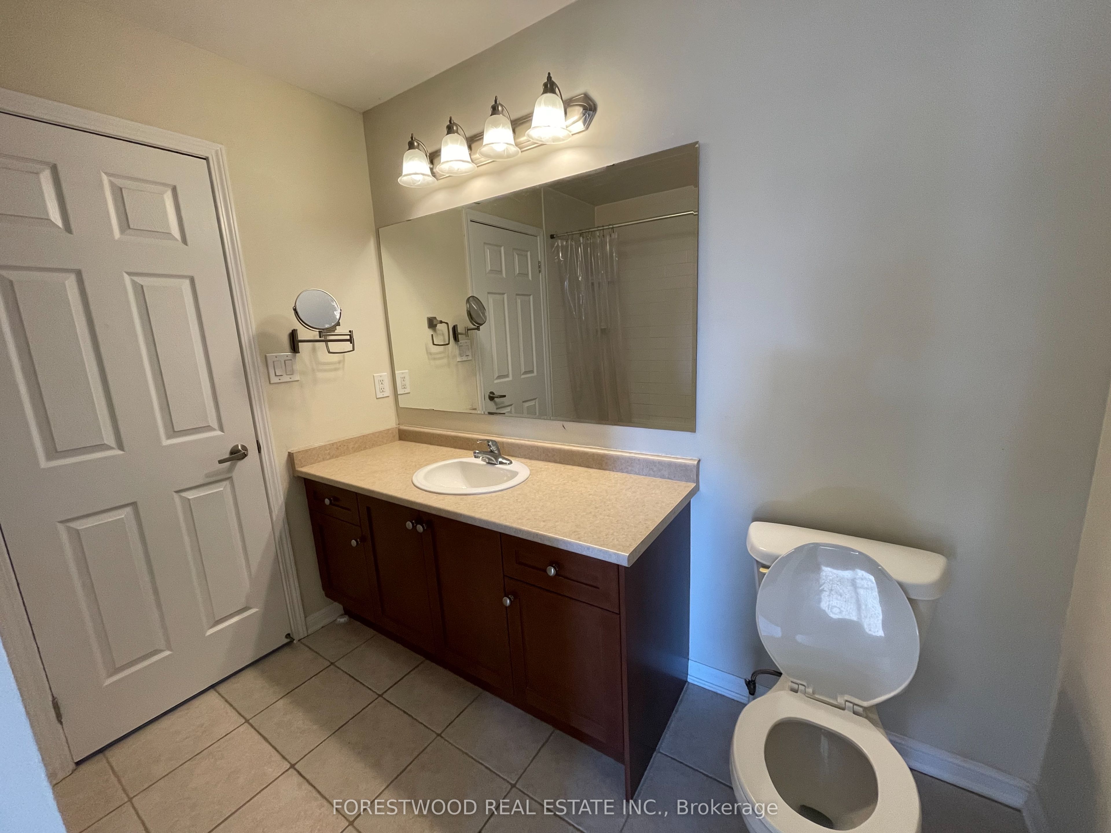 272 Wetenhall Lndg Property Photo 25