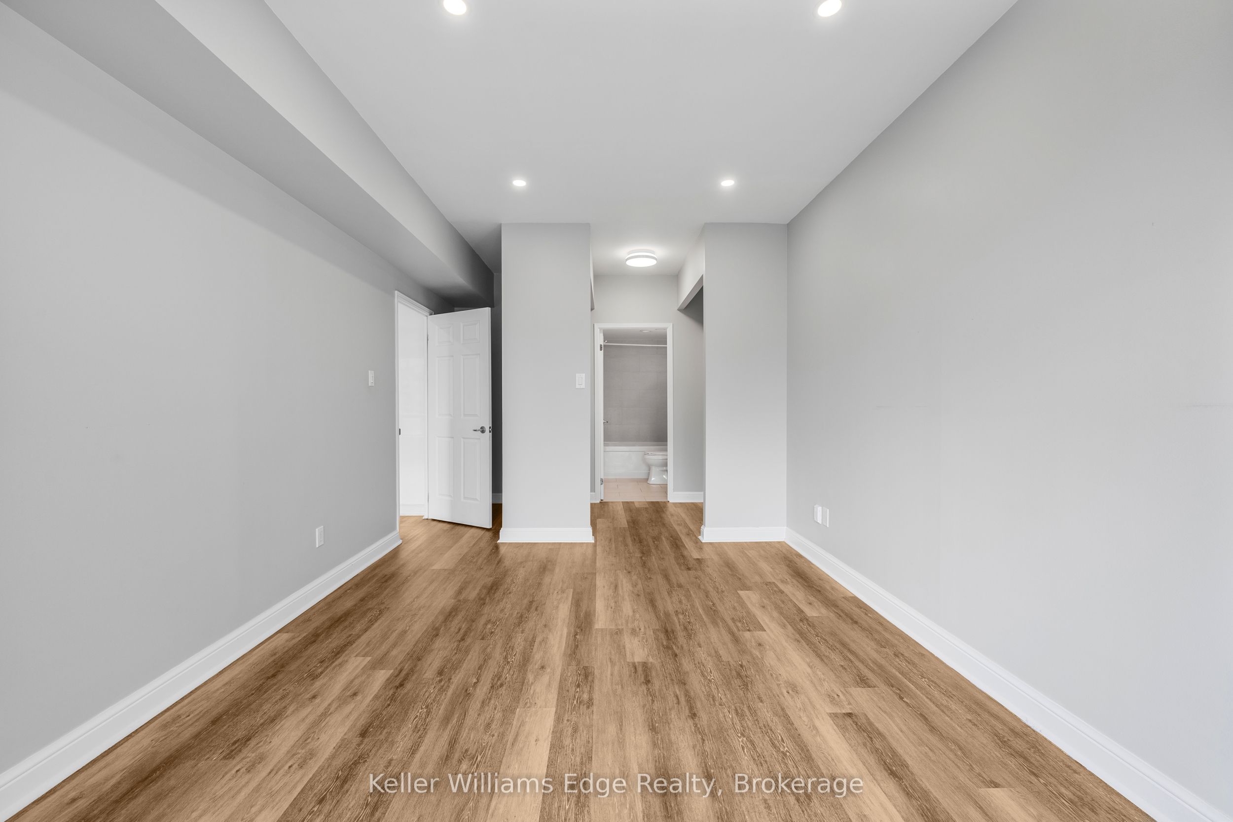 430 Pearl St Property Photo 18