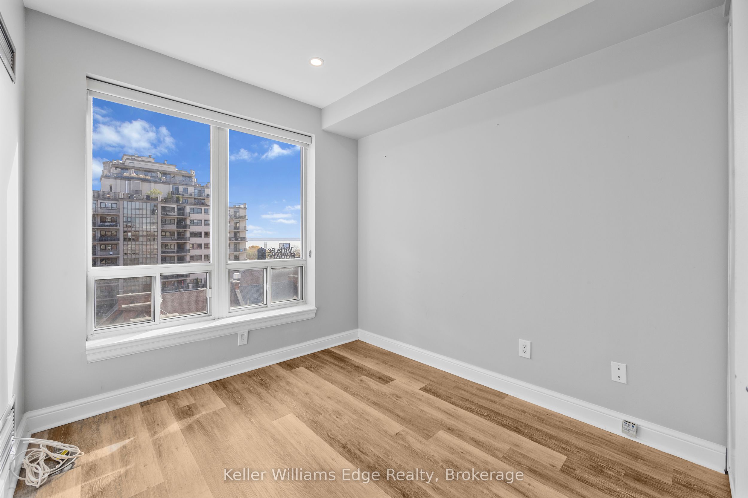 430 Pearl St Property Photo 21