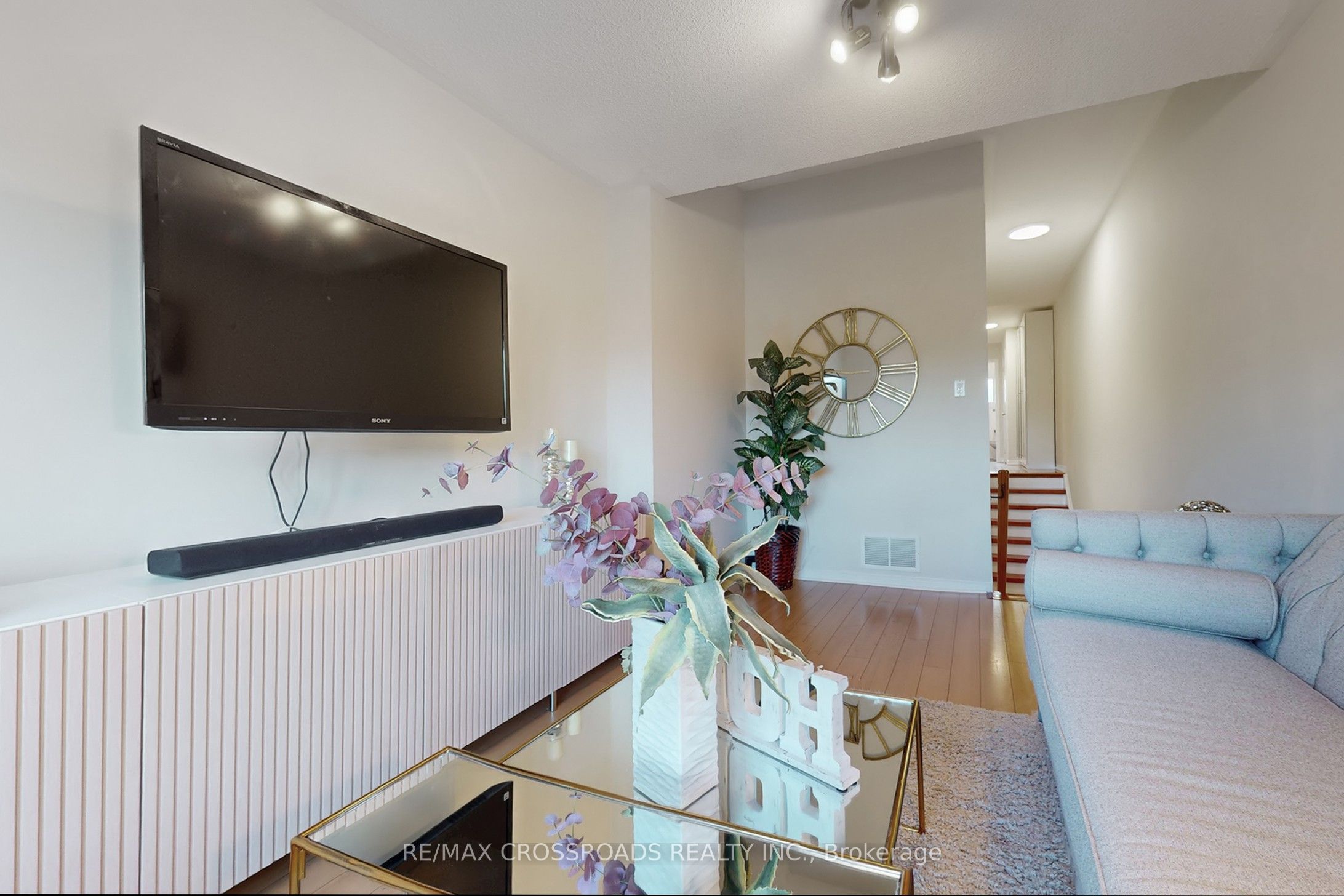 5424 Antrex Crescent Property Photo 17