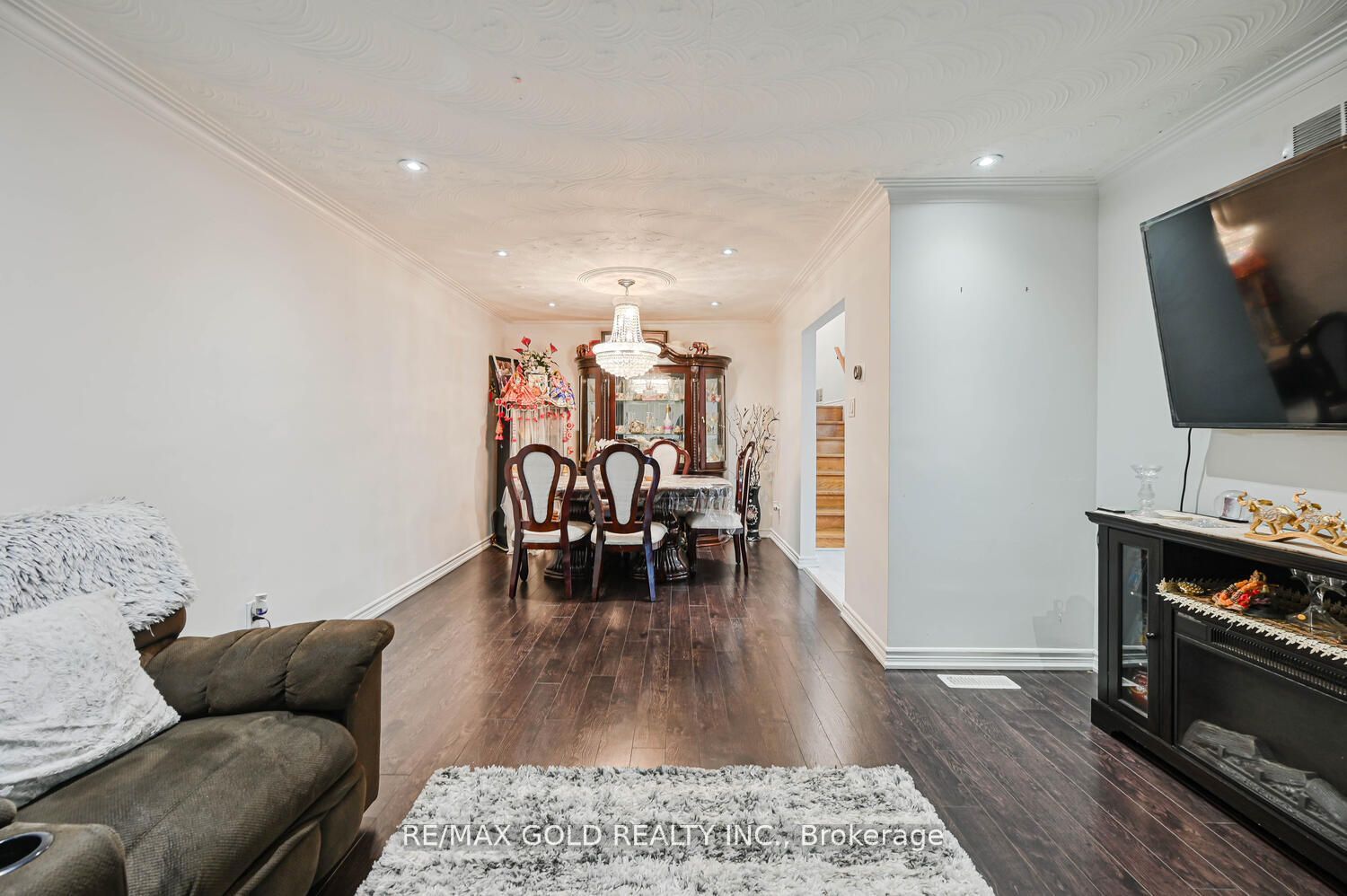 7296 Sigsbee Dr Property Photo 6