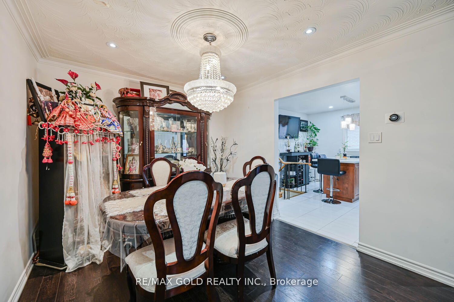 7296 Sigsbee Dr Property Photo 8