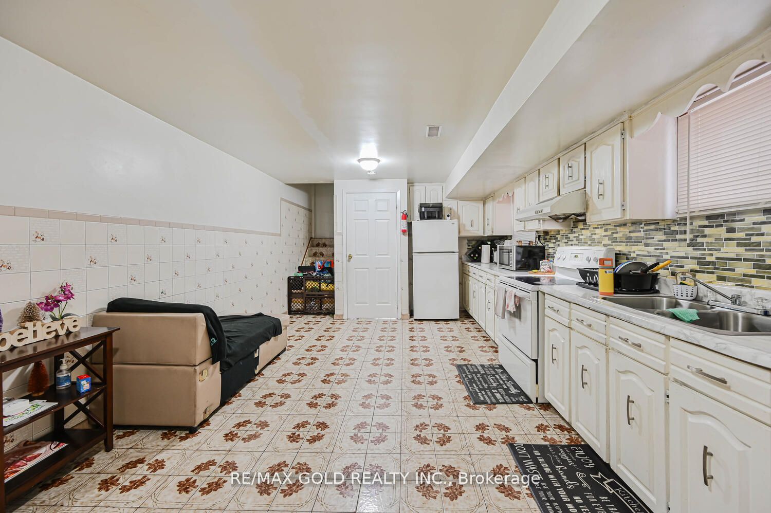 7296 Sigsbee Dr Property Photo 32