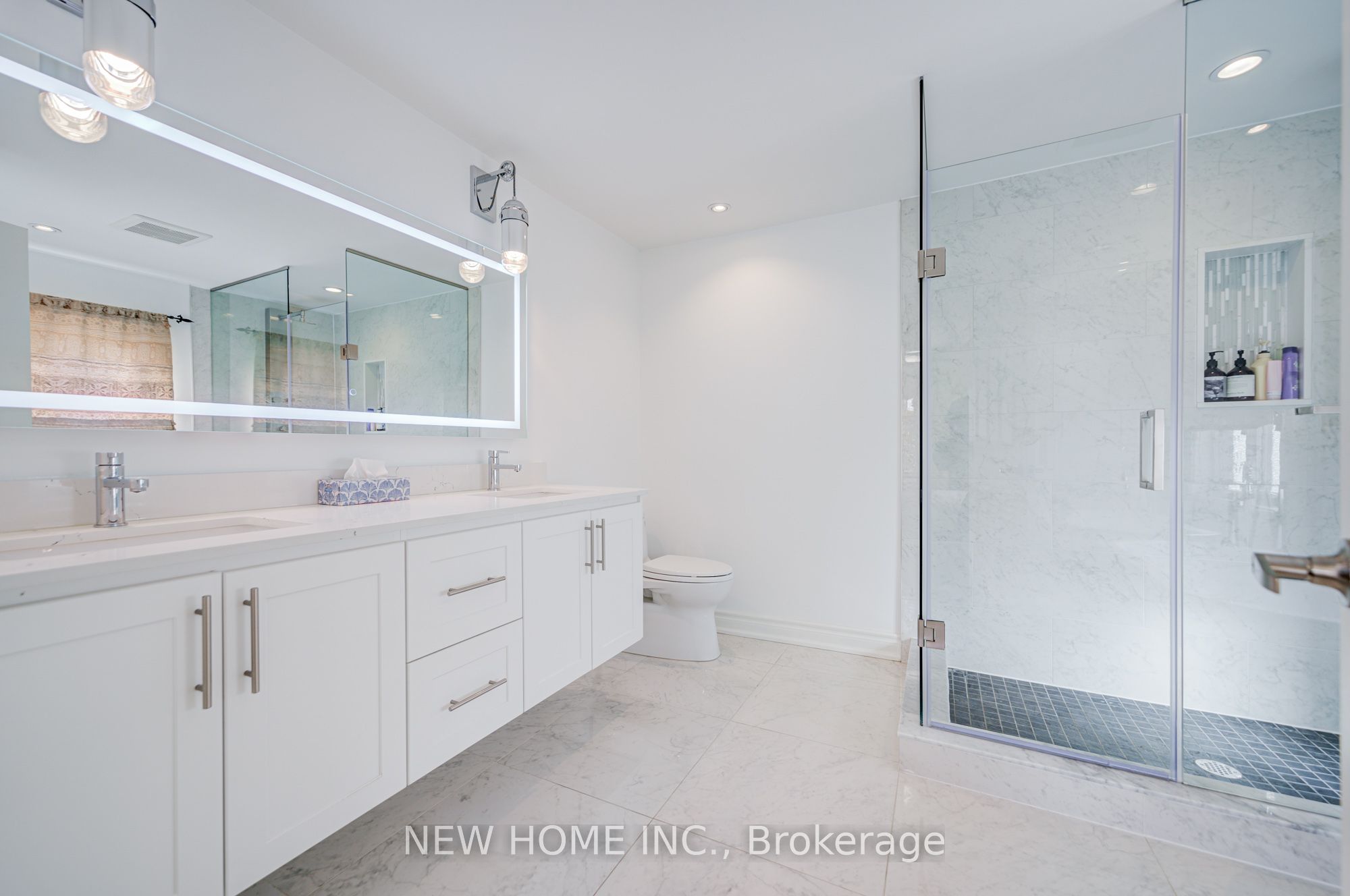 2106 Oakmead Boulevard Property Photo 28