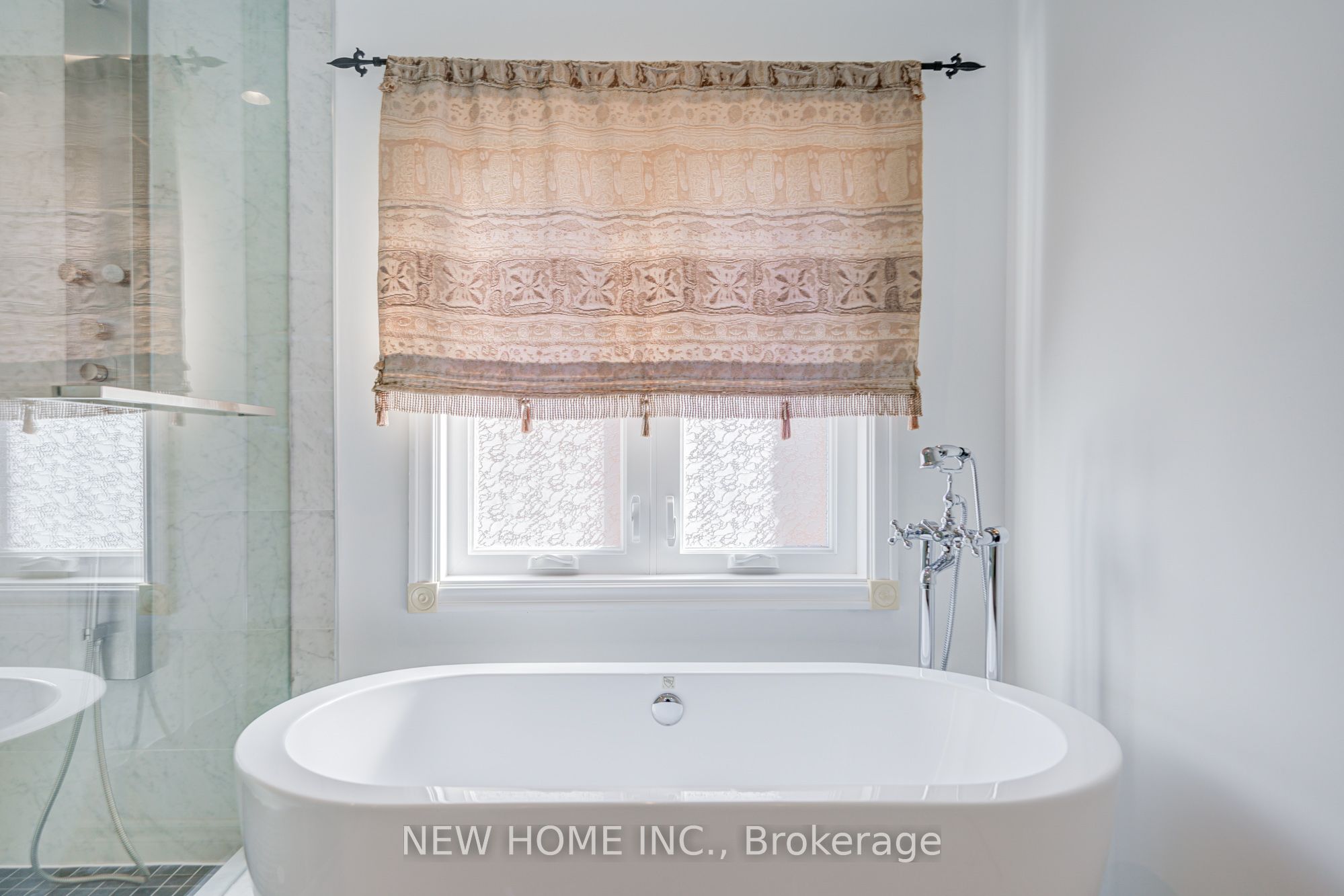 2106 Oakmead Boulevard Property Photo 30