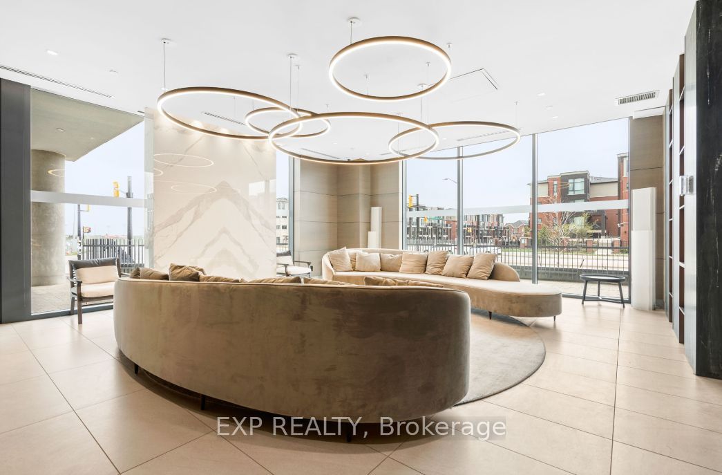 180 Veterans Dr Property Photo 5