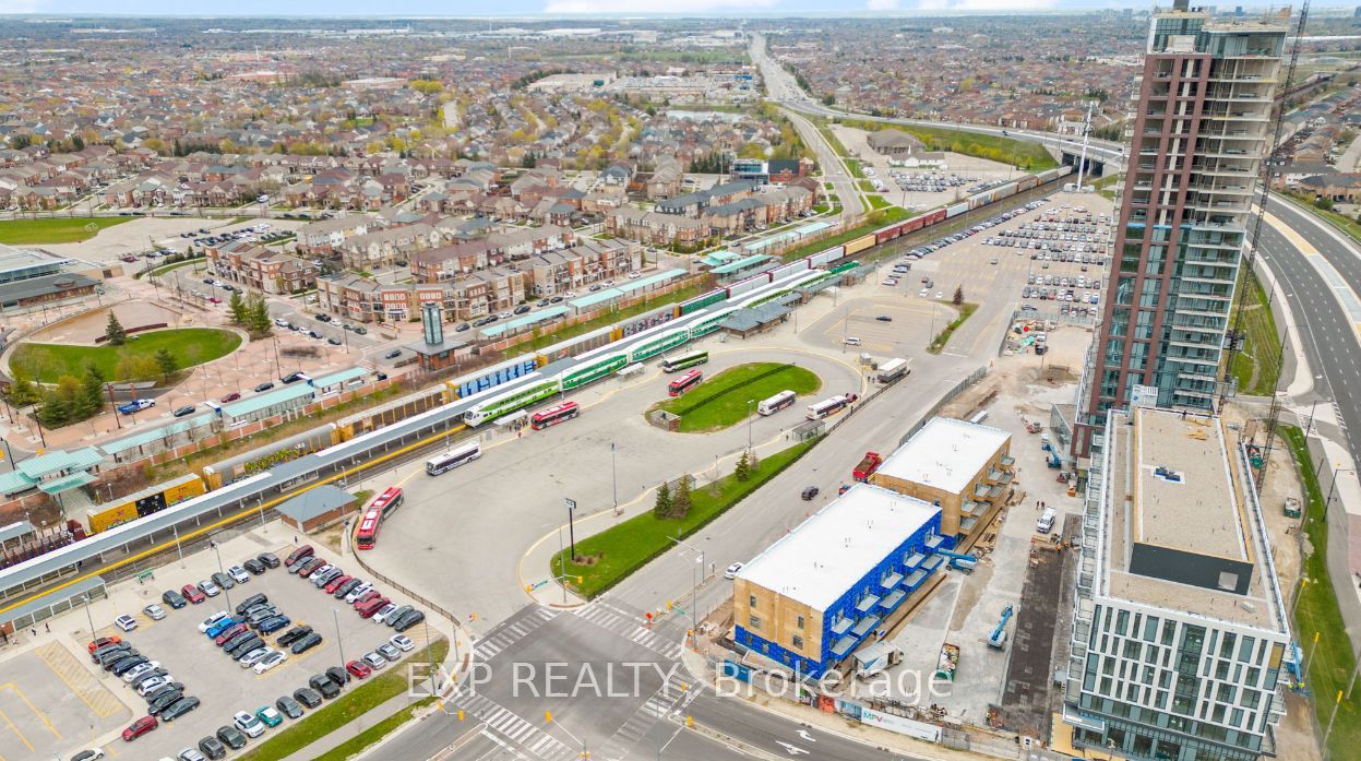 180 Veterans Dr Property Photo 29