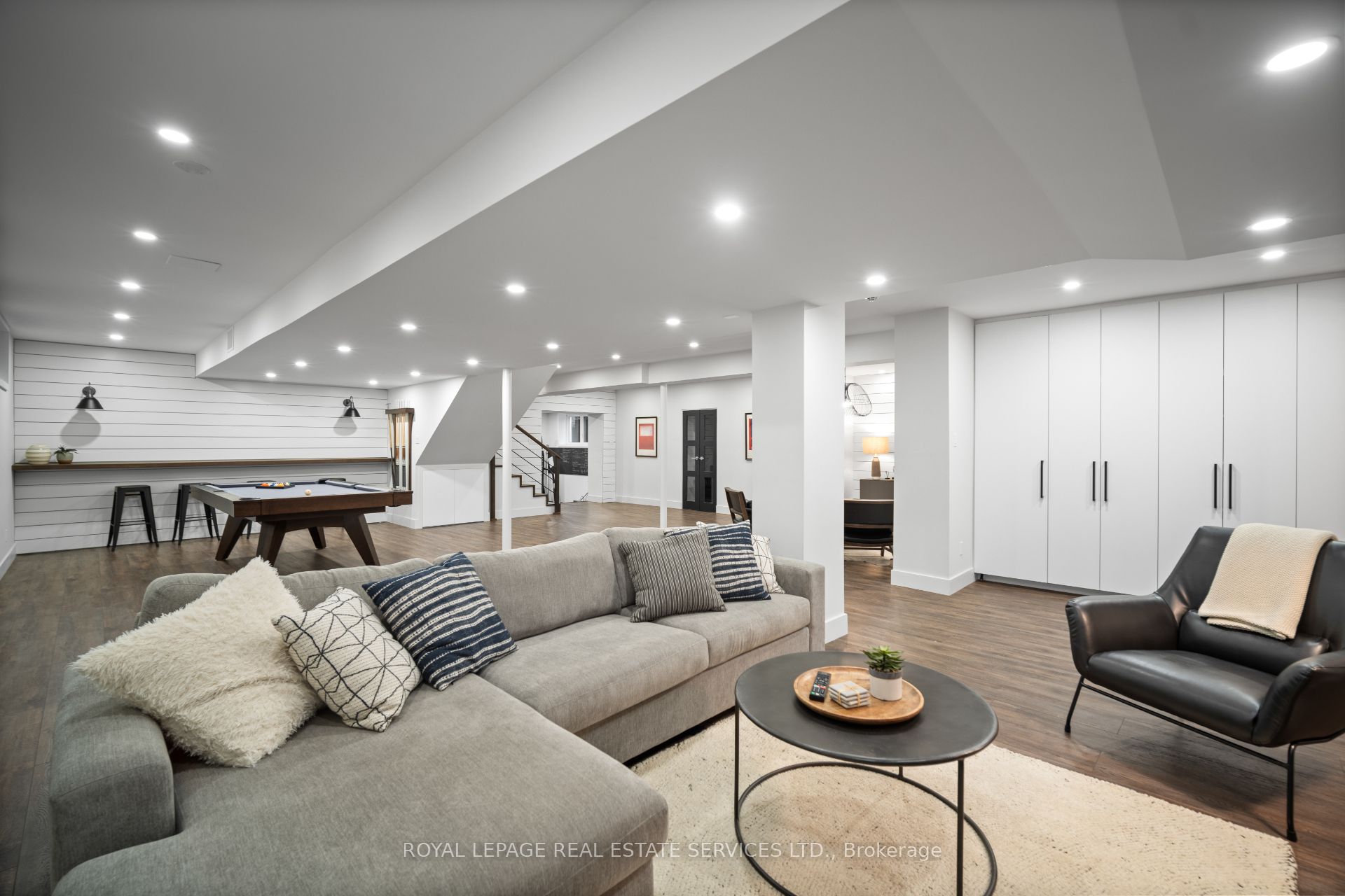 3 Friars Lane Property Photo 33