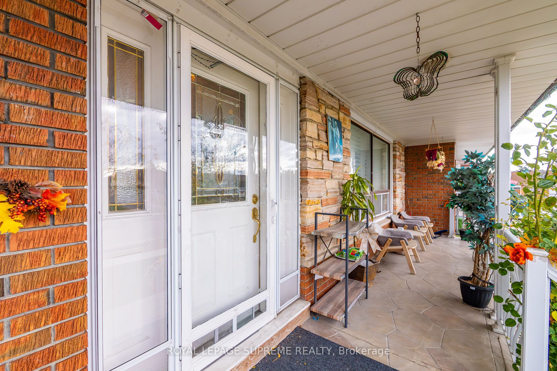 50 Wheelwright Crescent Property Photo 2