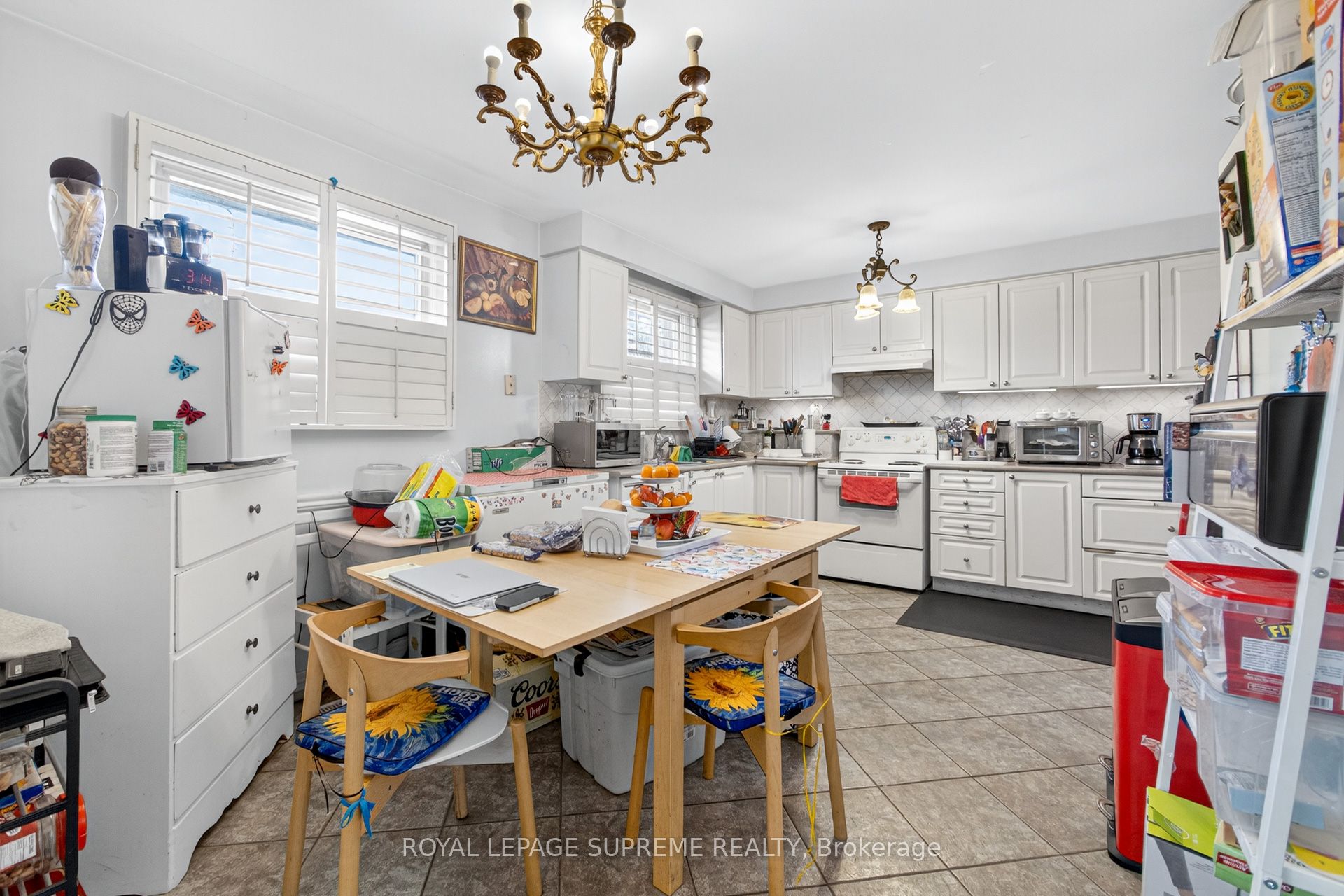 50 Wheelwright Crescent Property Photo 6