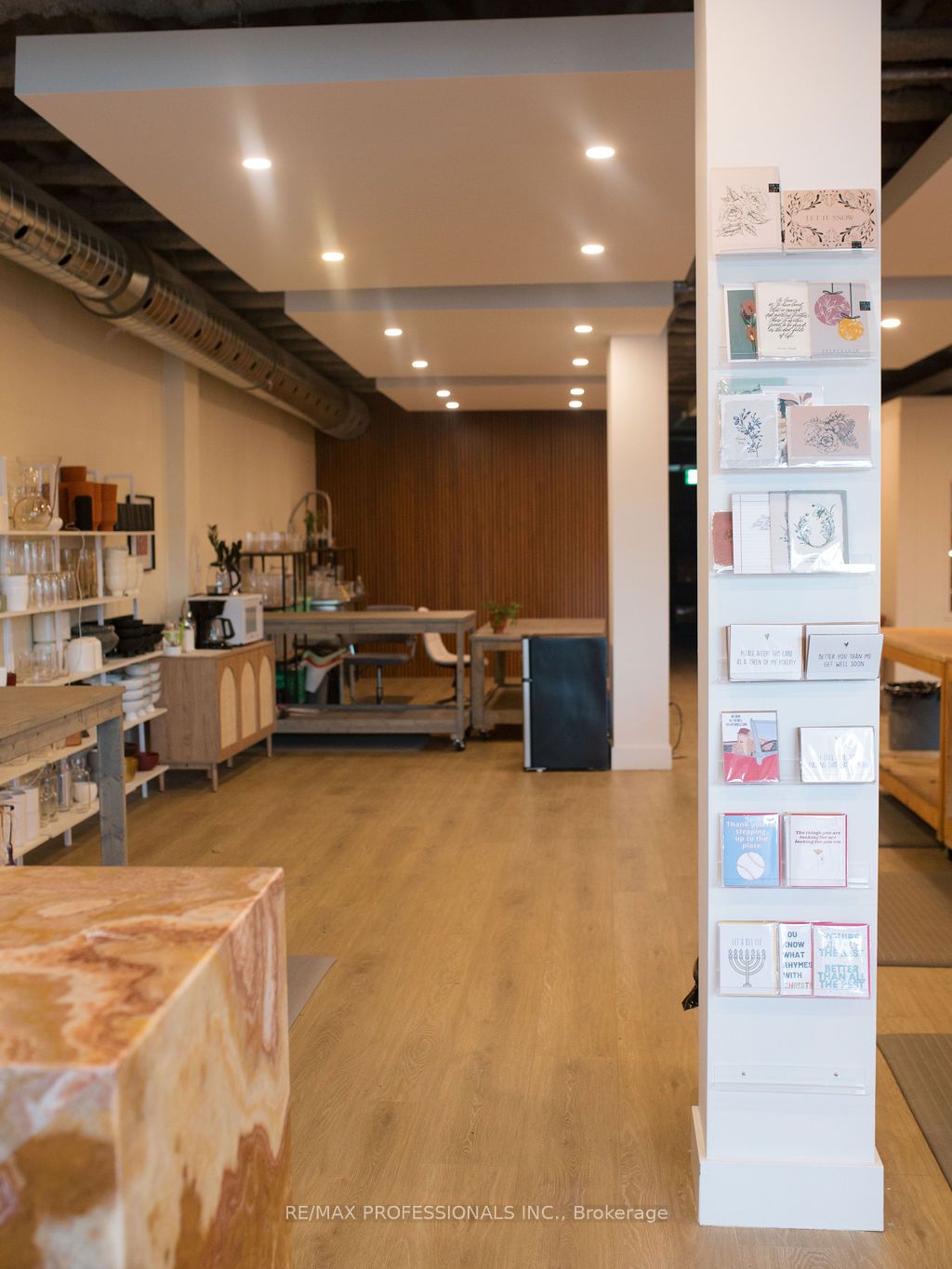 3261 Dundas Street W 1 Property Photo 6