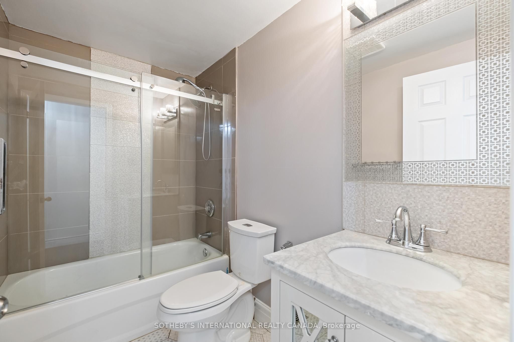 3631 Cherrington Cres Property Photo 28