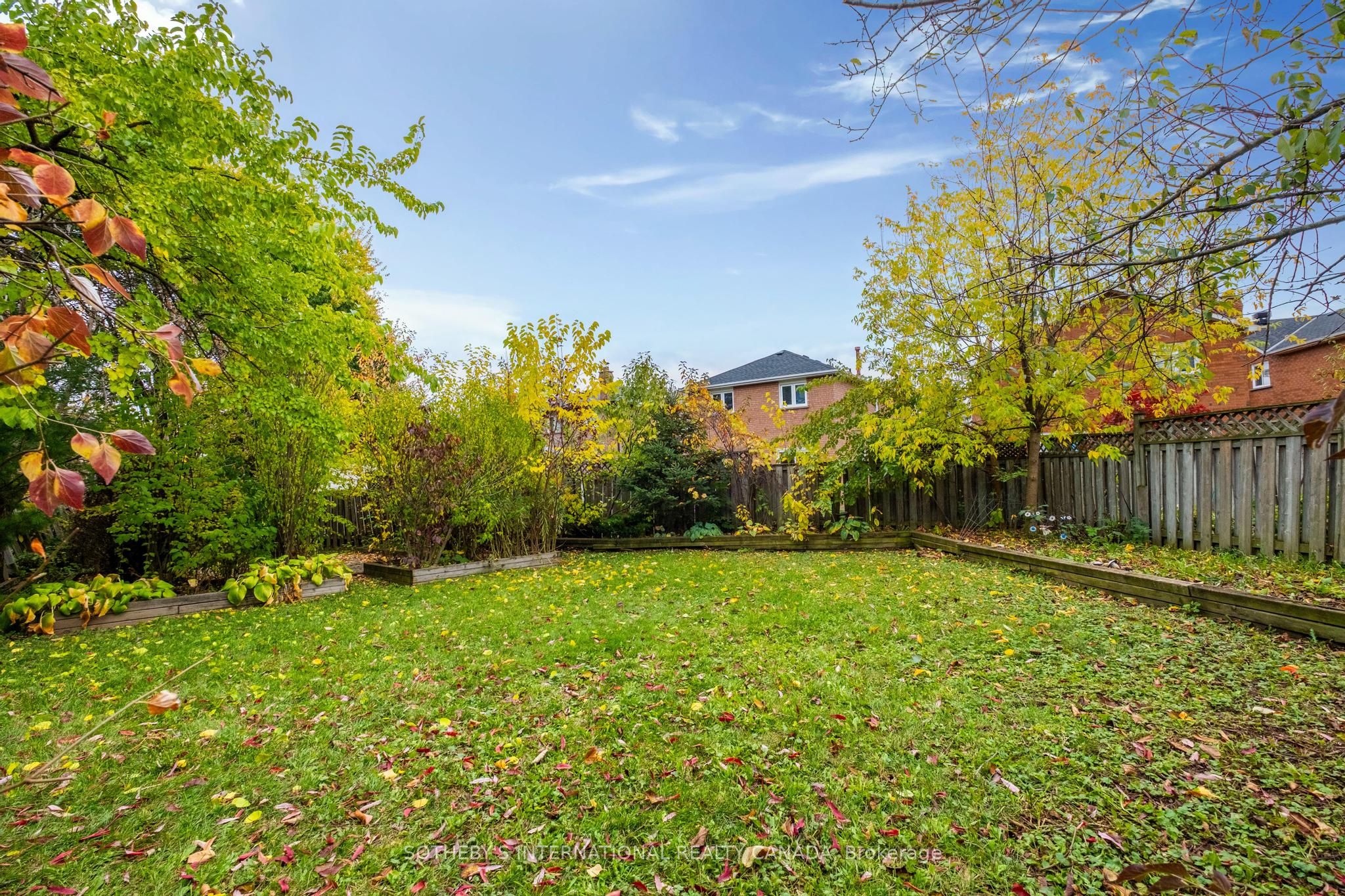 3631 Cherrington Cres Property Photo 47