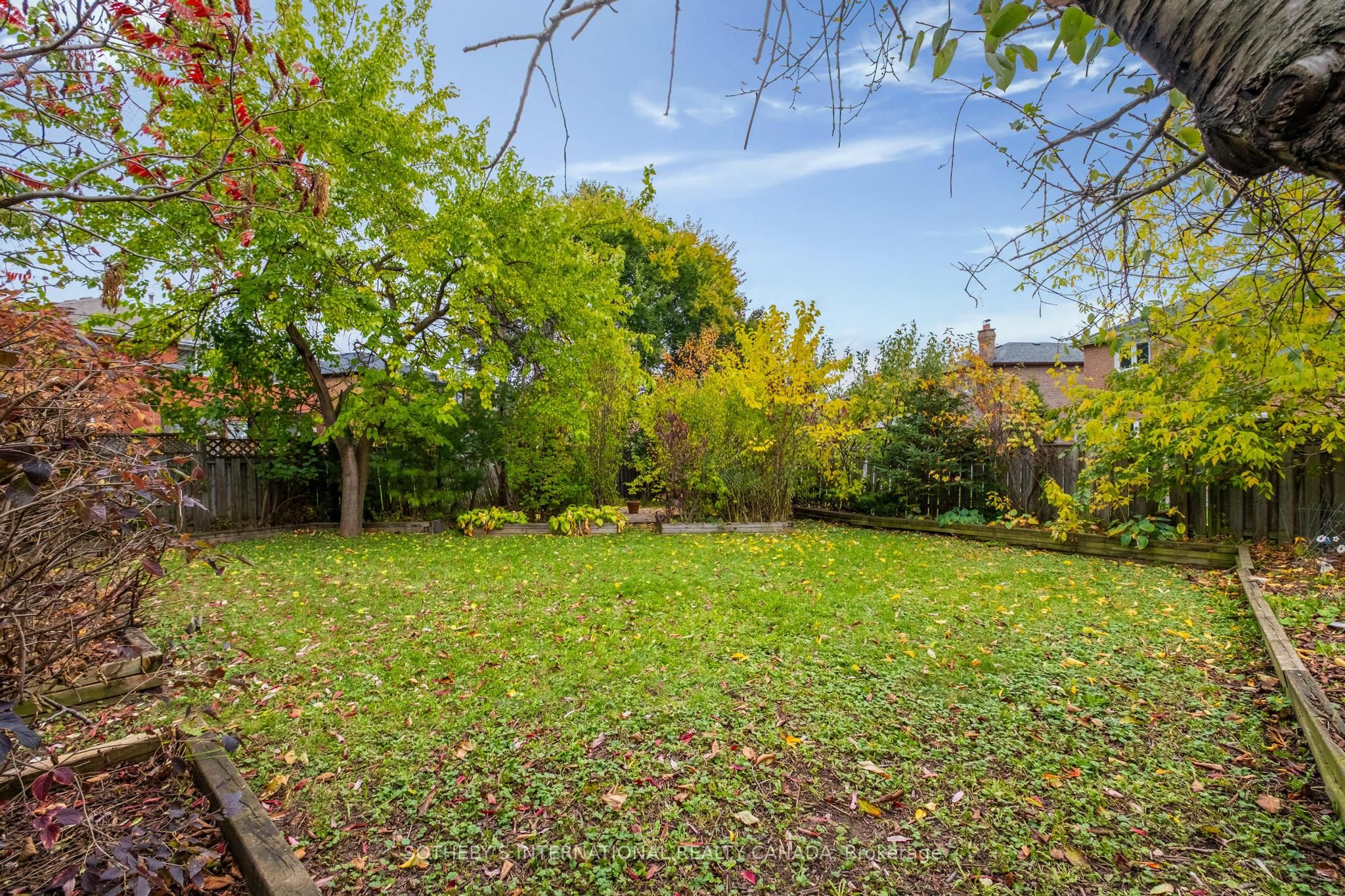 3631 Cherrington Cres Property Photo 48