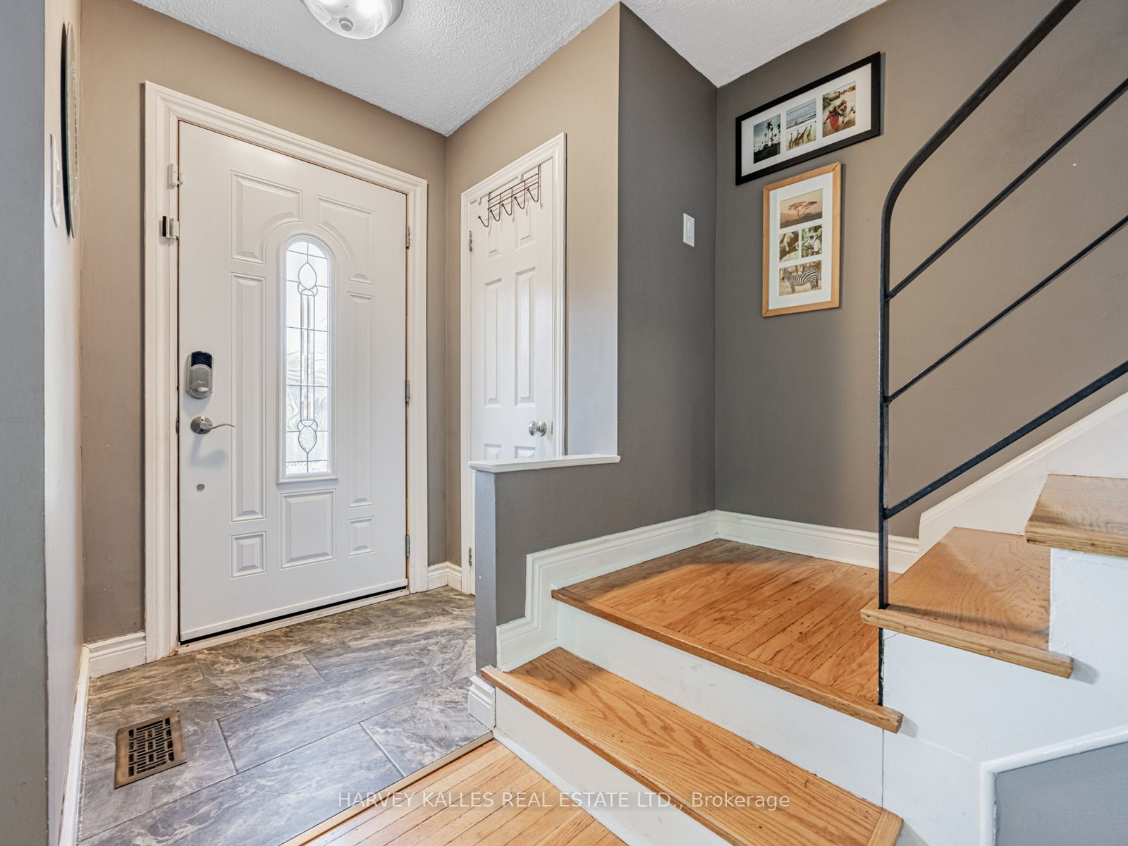 117 Eldomar Ave Property Photo 3