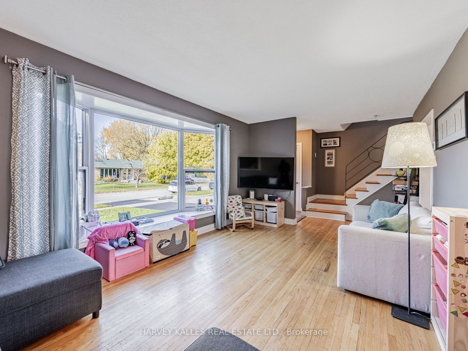 117 Eldomar Ave Property Photo 5