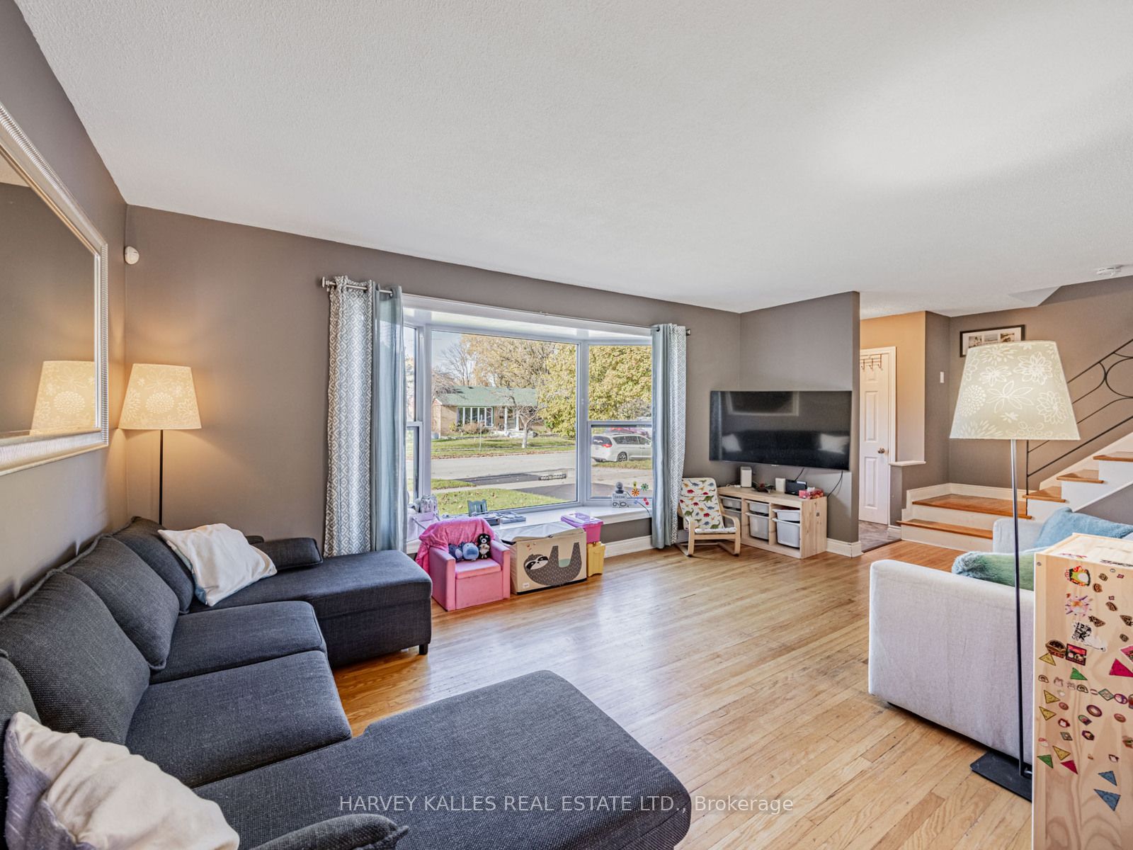 117 Eldomar Ave Property Photo 8