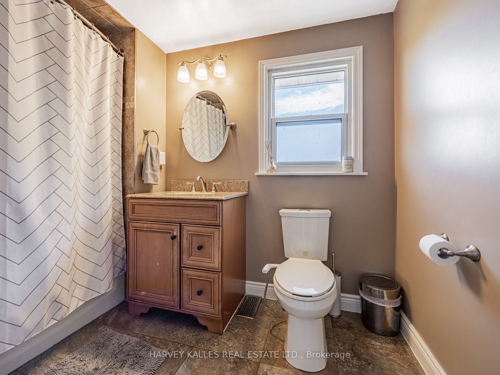 117 Eldomar Ave Property Photo 21