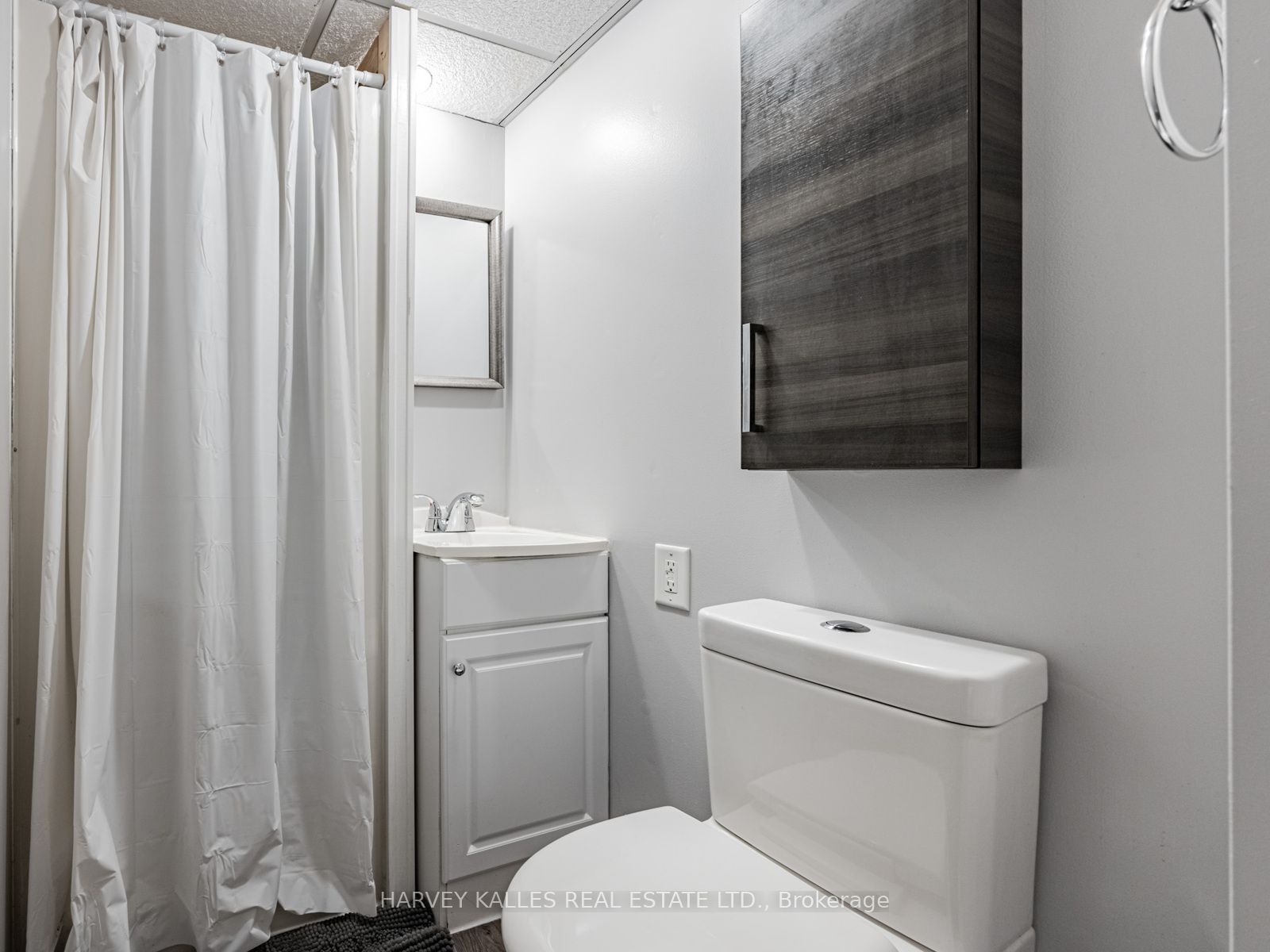 117 Eldomar Ave Property Photo 23