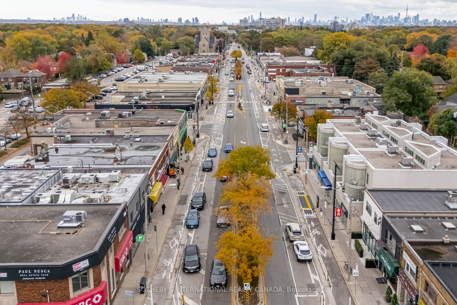 3000 Bloor Street W Property Photo 6