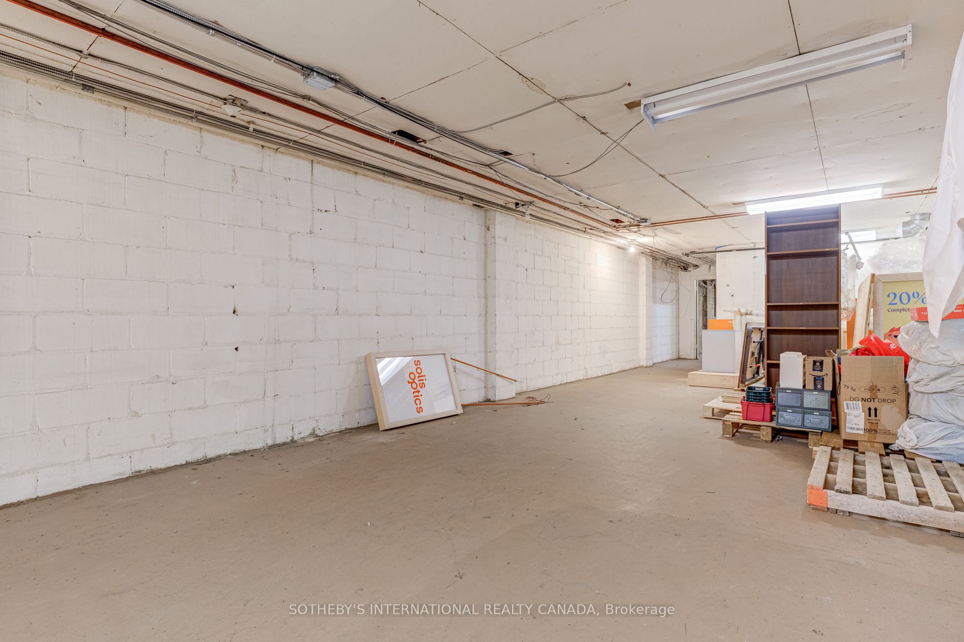 3000 Bloor Street W Property Photo 29