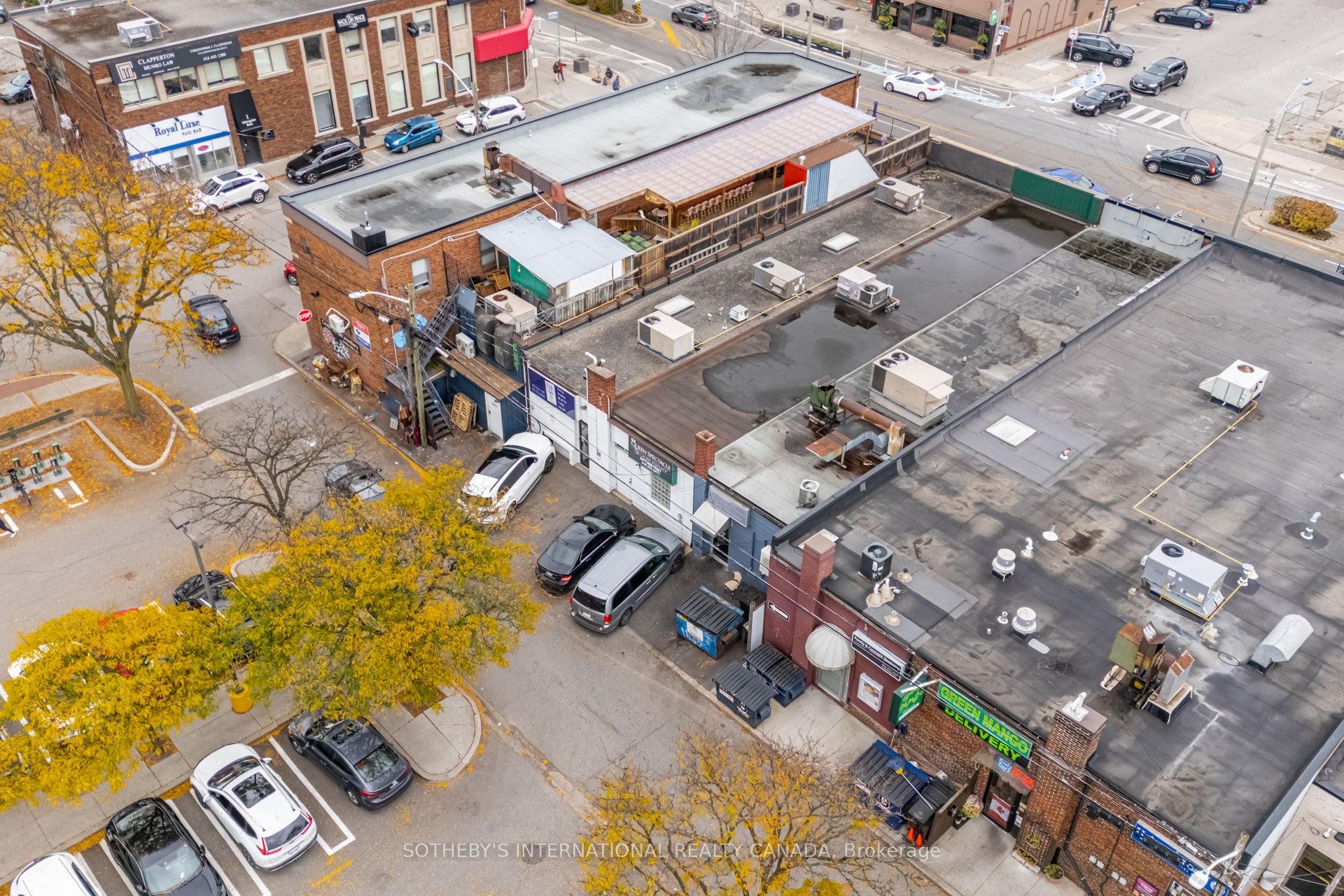 3000 Bloor Street W Property Photo 34