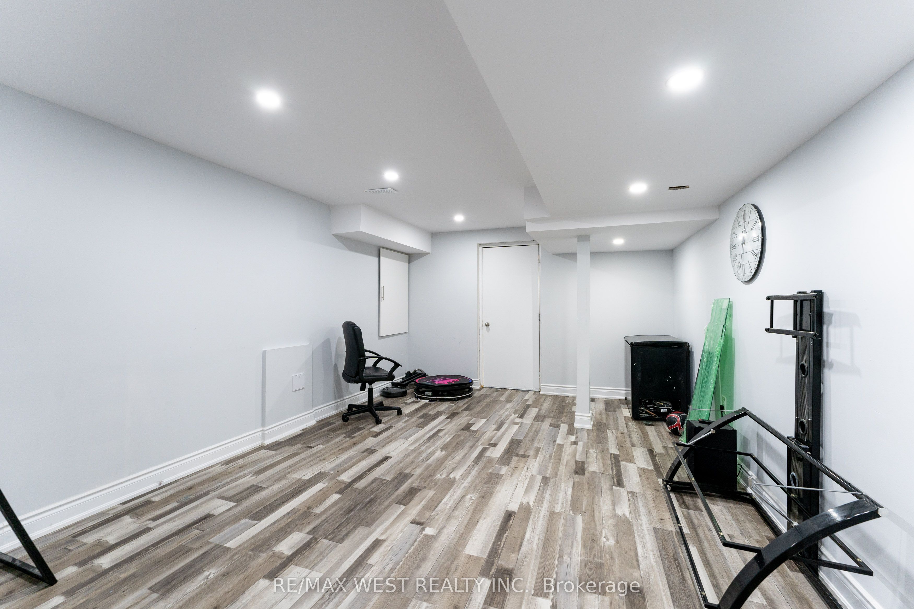 40 Yellowknife Rd Property Photo 25