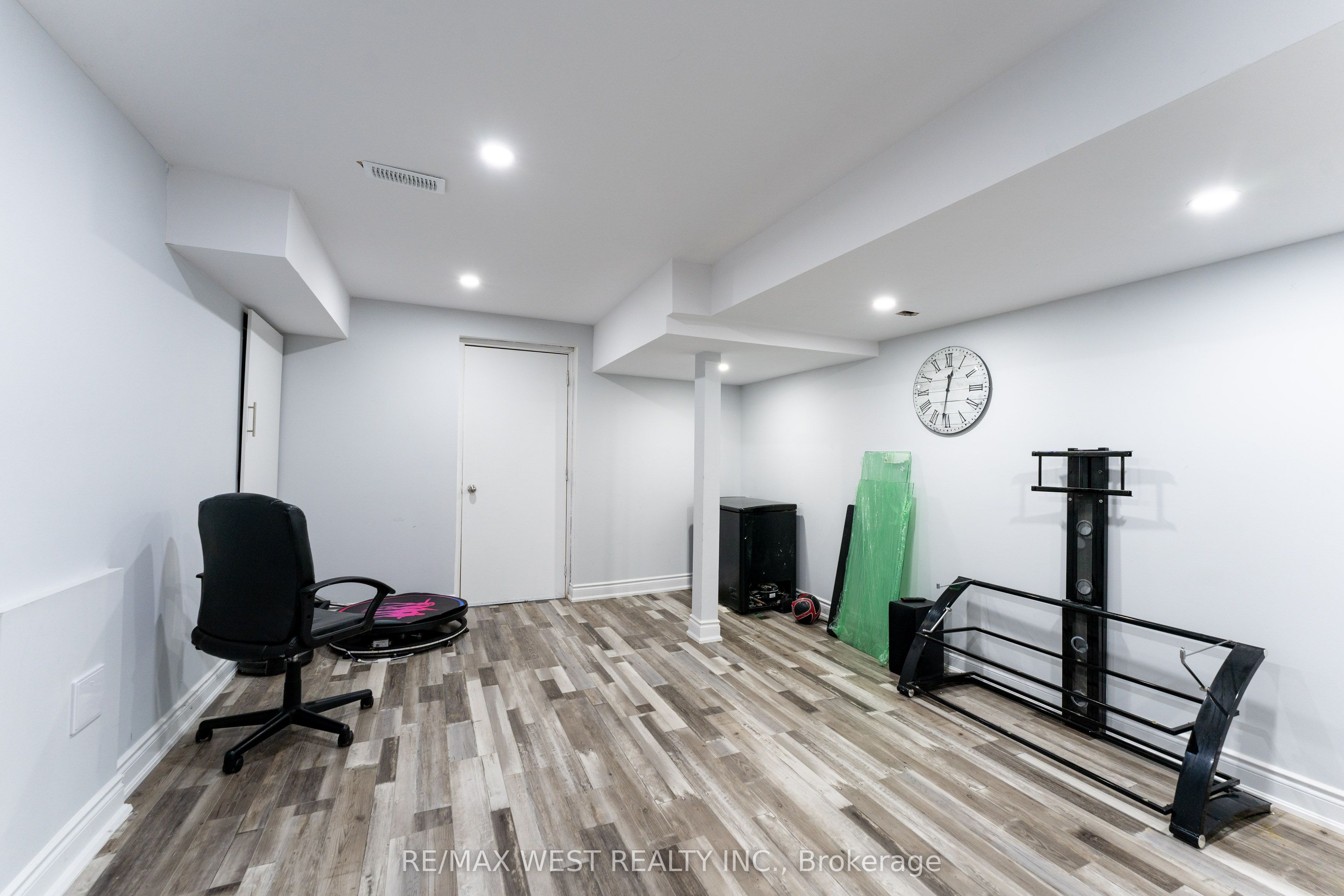 40 Yellowknife Rd Property Photo 26