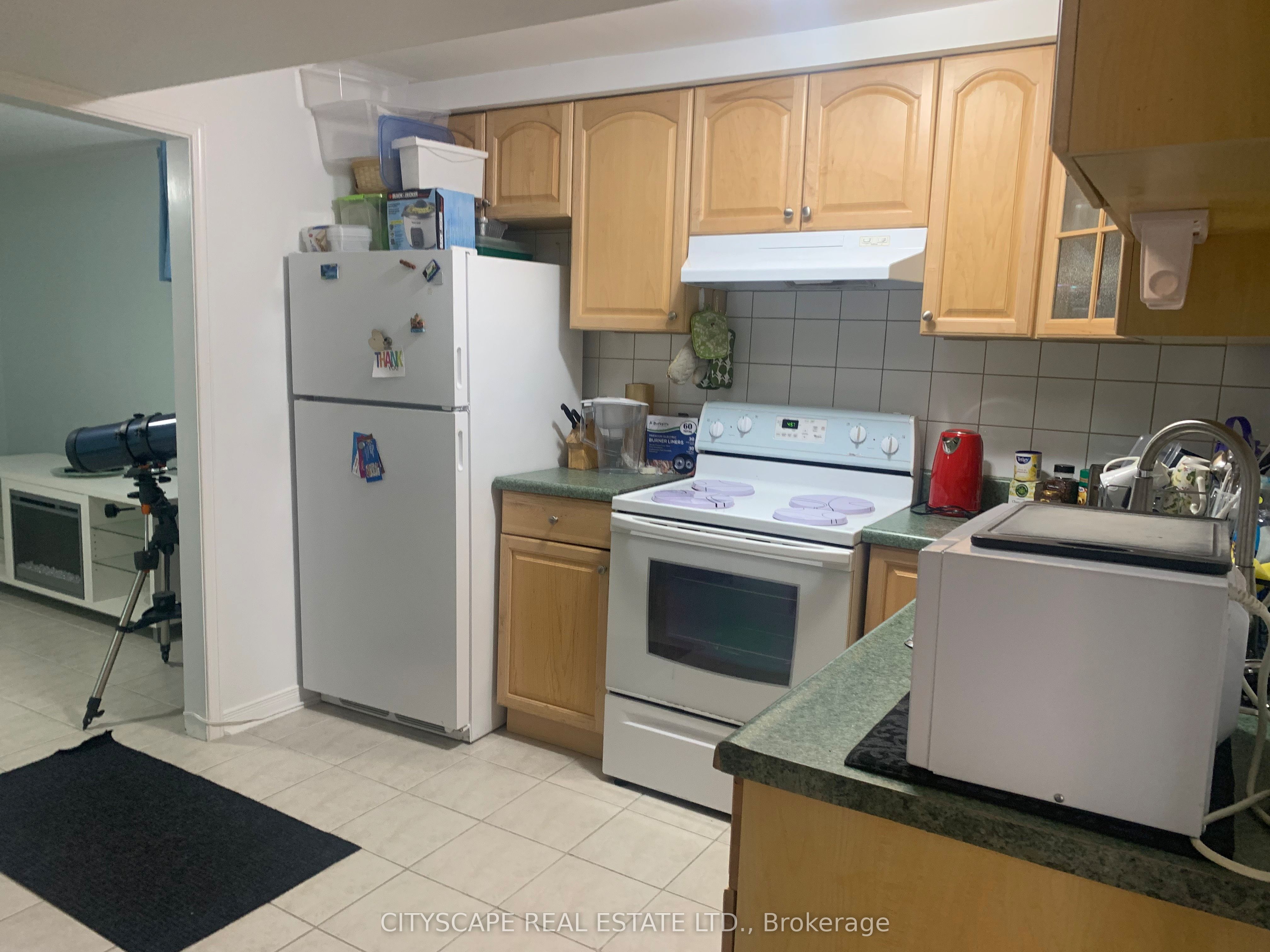 120 Hullmar Drive Property Photo 4