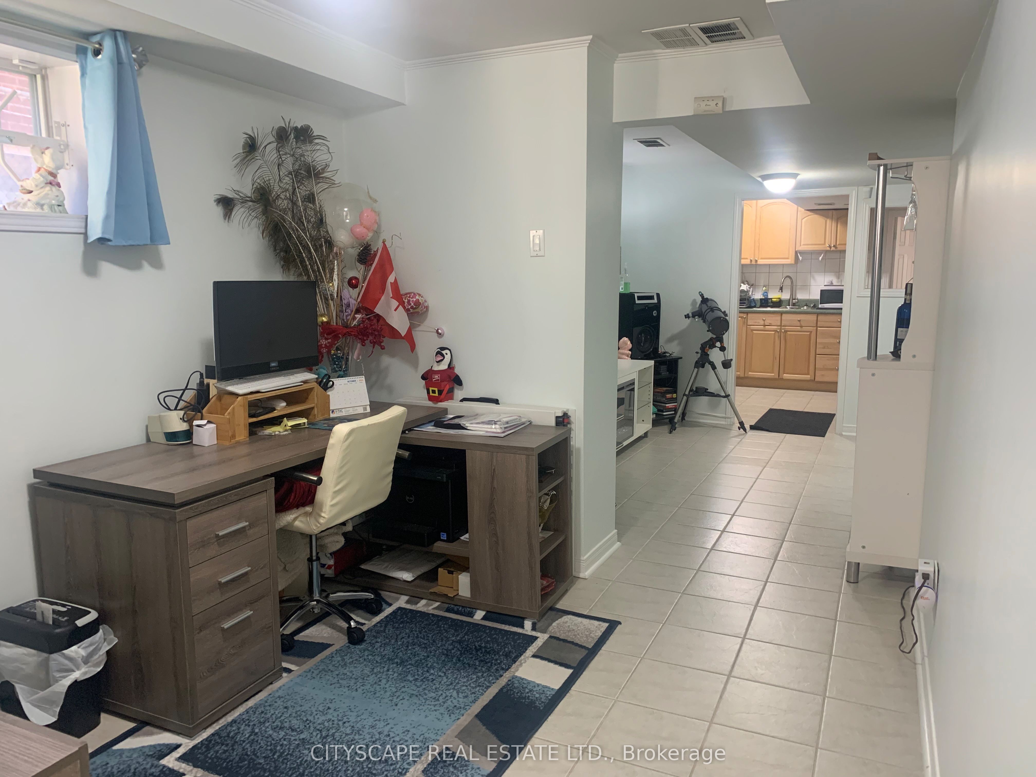 120 Hullmar Drive Property Photo 6