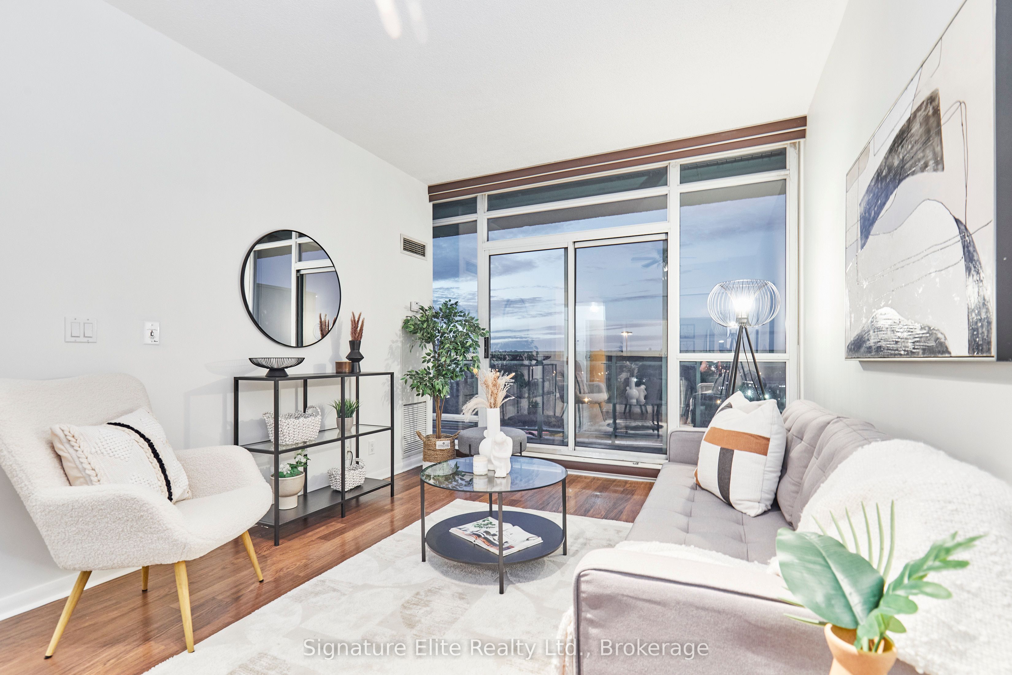 185 Legion Road N 1103 Property Photo 14